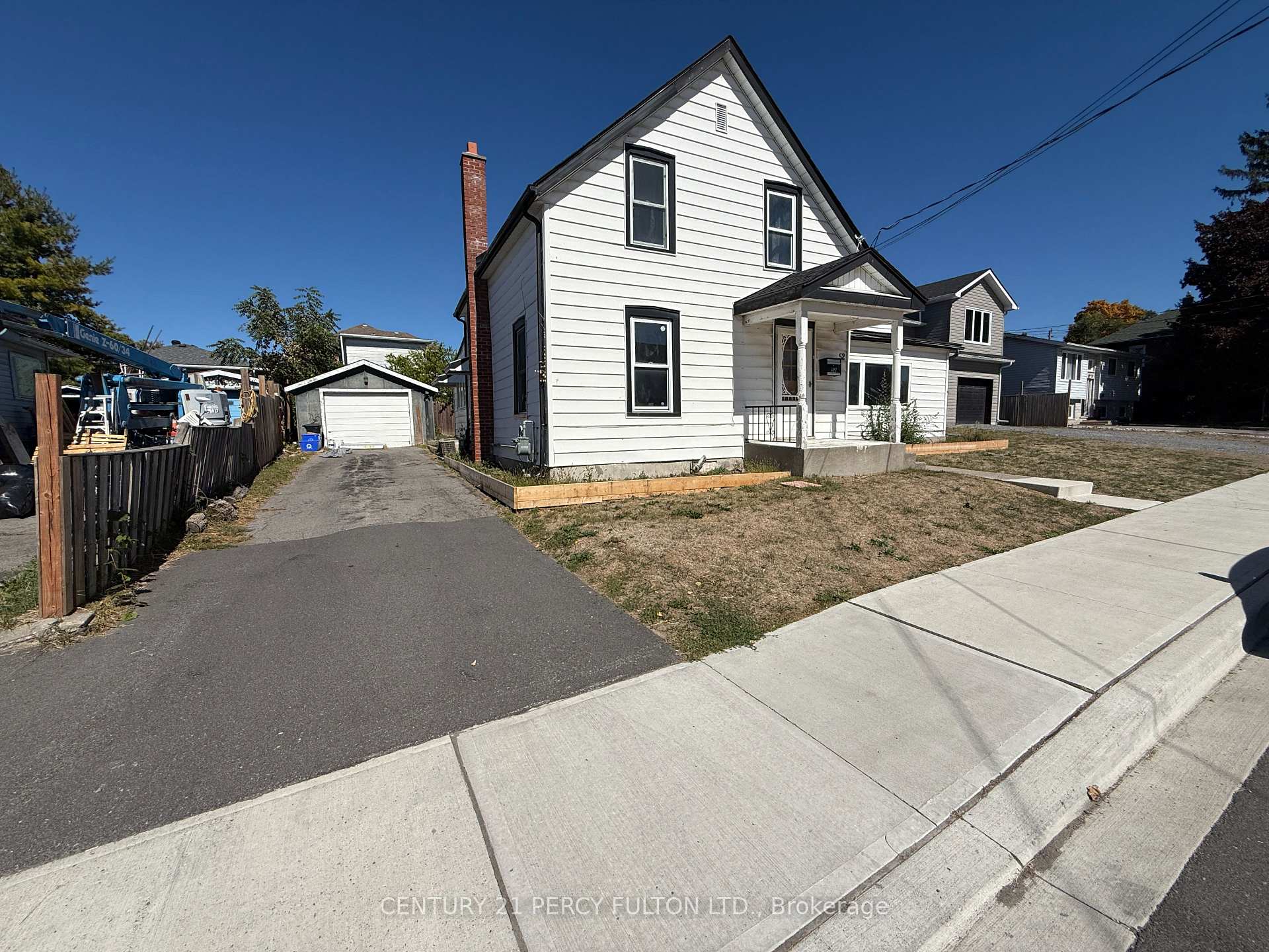 Front of 52 Heber Street