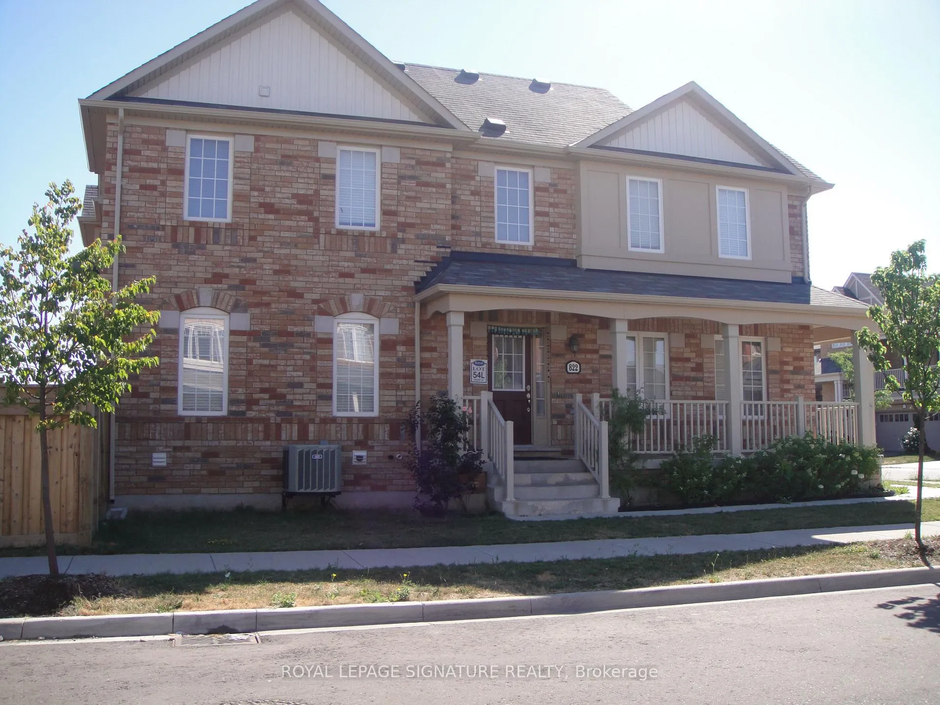 Photo 2 of 822 Maquire Terrace, Milton, Coates — HOMEH