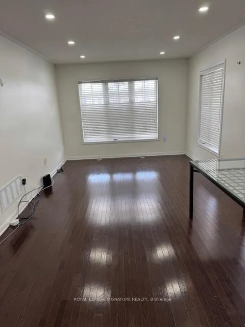 Photo 3 of 822 Maquire Terrace, Milton, Coates — HOMEH