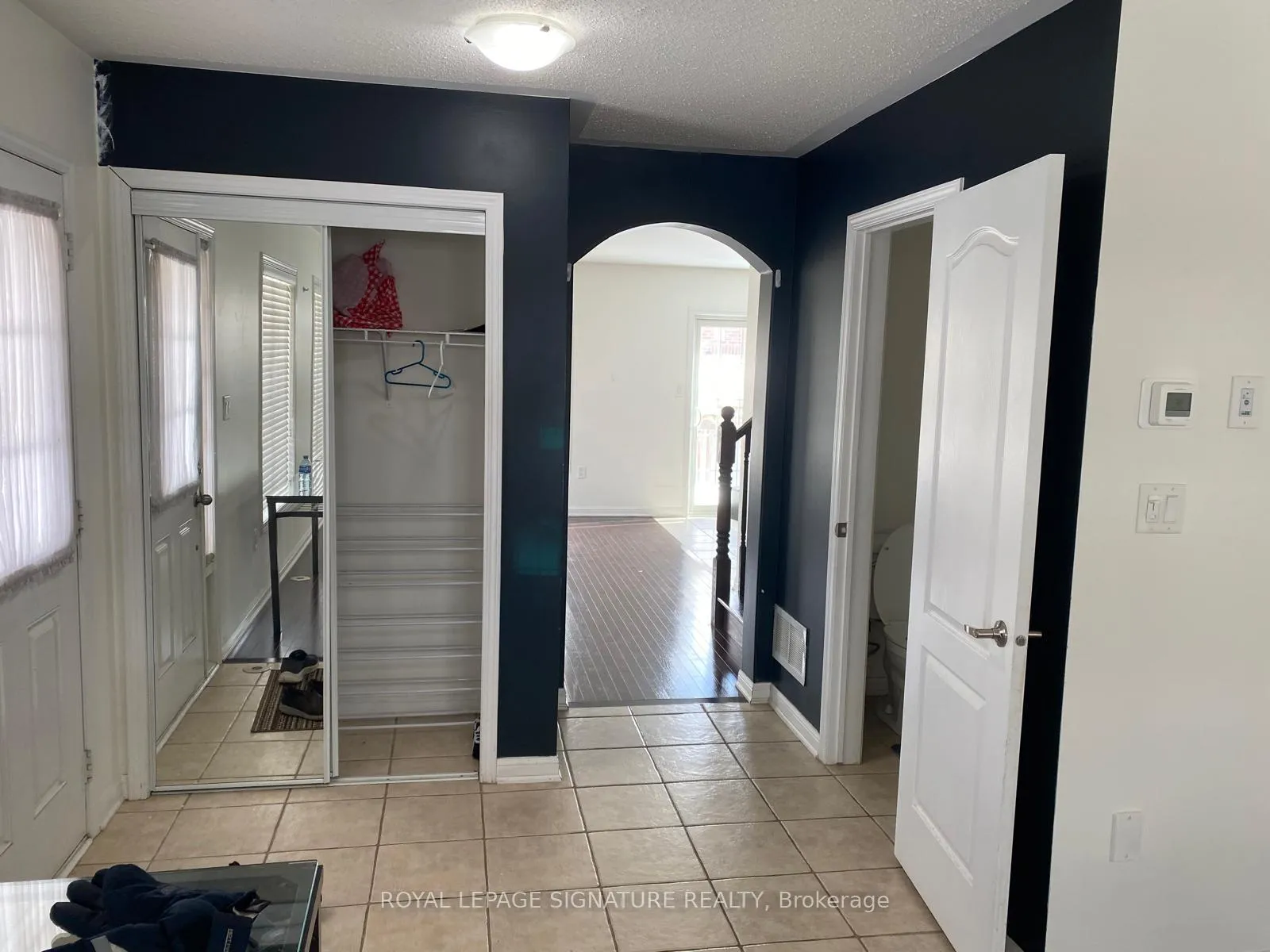 Photo 8 of 822 Maquire Terrace, Milton, Coates — HOMEH