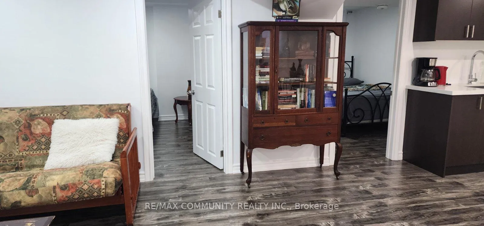 Photo 3 of 236 Mossbrook Square, Pickering, Highbush — HOMEH