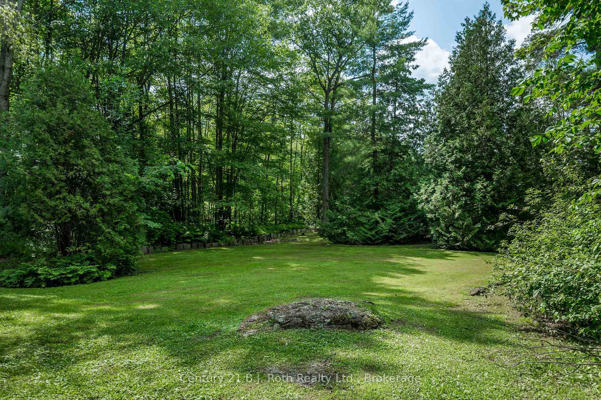 Photo 8 of 2983 Whelan Way, Ramara, Rural Ramara — HOMEH