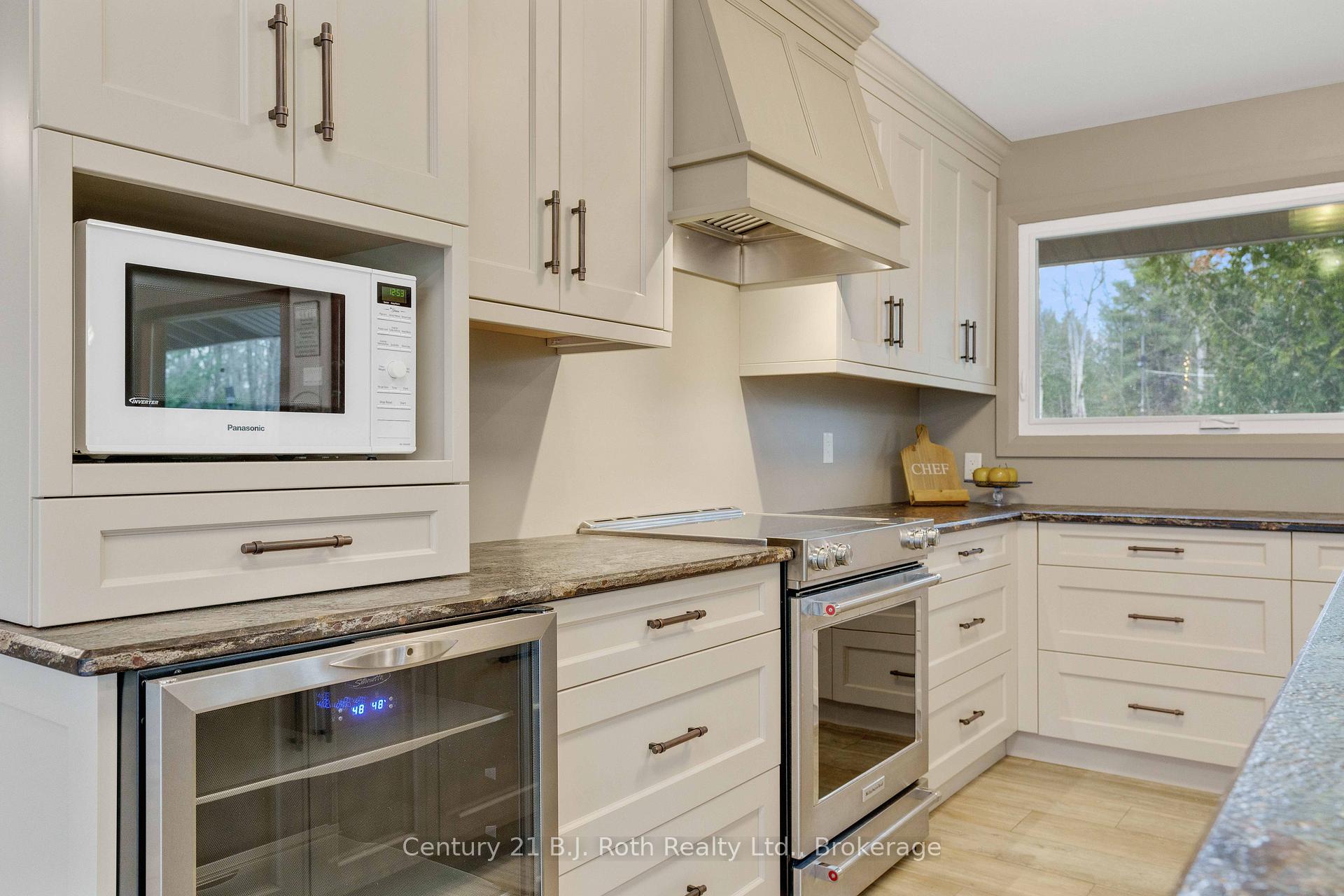 Photo 25 of 2983 Whelan Way, Ramara, Rural Ramara — HOMEH
