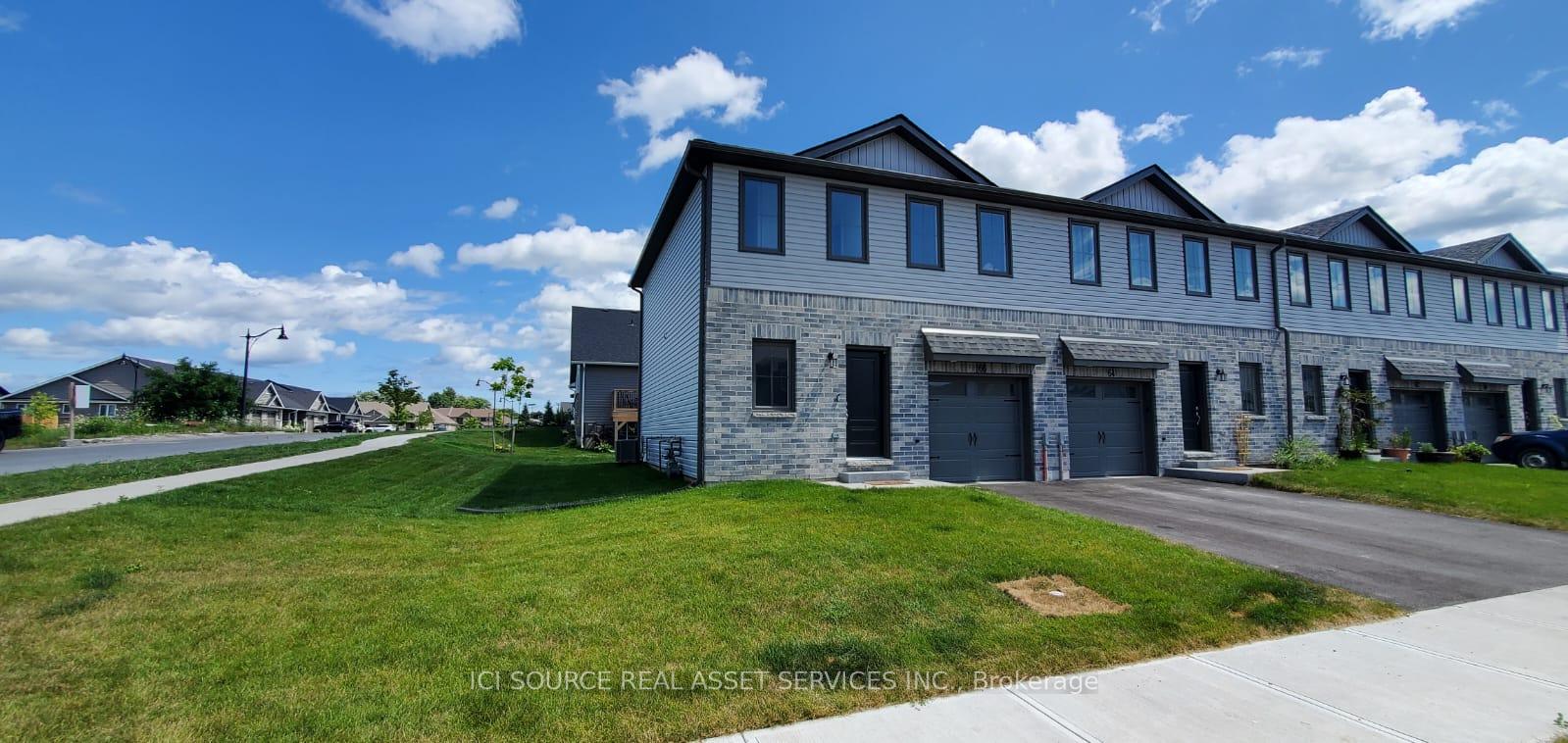 Photo 2 of 66 Campbell Crescent, Prince Edward County, South Marysburg Ward — HOMEH