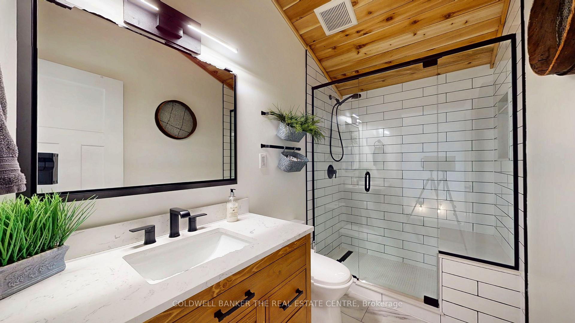 Photo 15 of 7371 Davy Drive, Ramara, Rural Ramara — HOMEH
