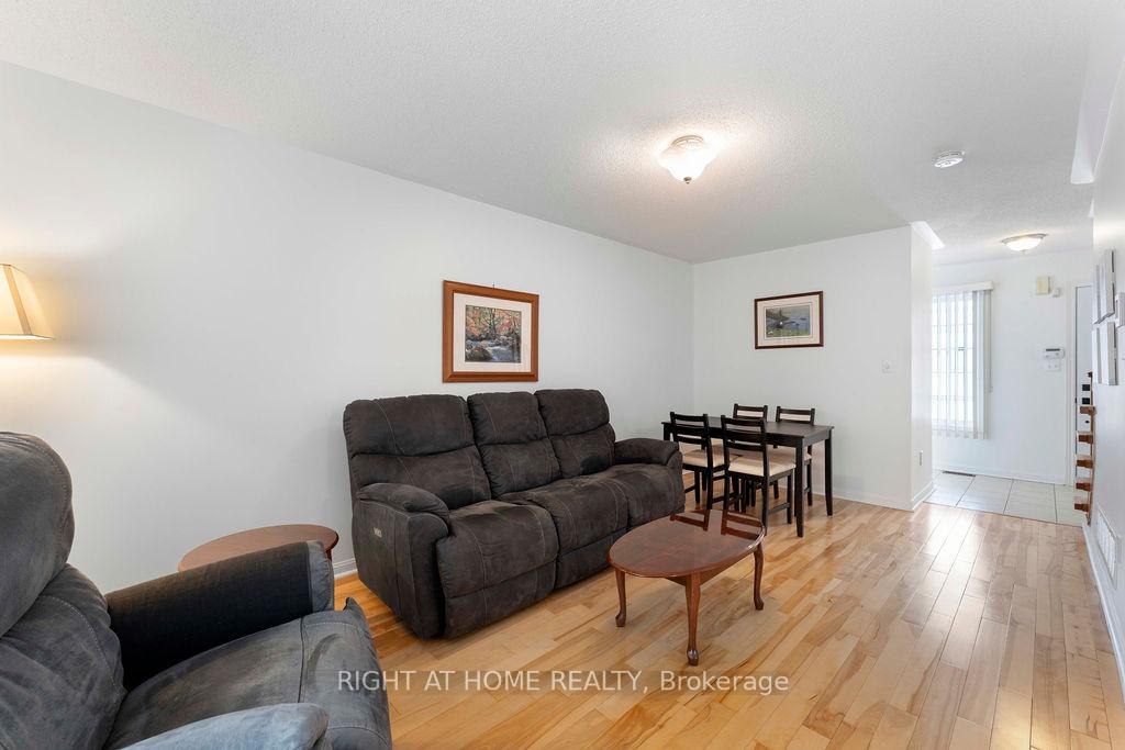 Photo 9 of 712 Edwards Avenue, Milton, Beaty — HOMEH