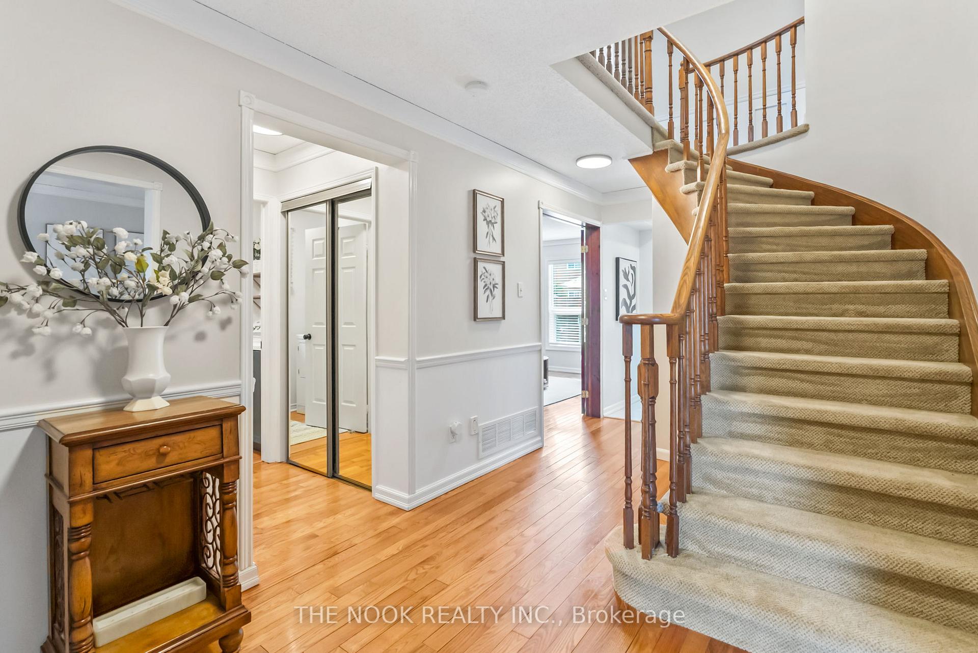 Photo 4 of 1090 Benton Crescent, Pickering, Liverpool — HOMEH
