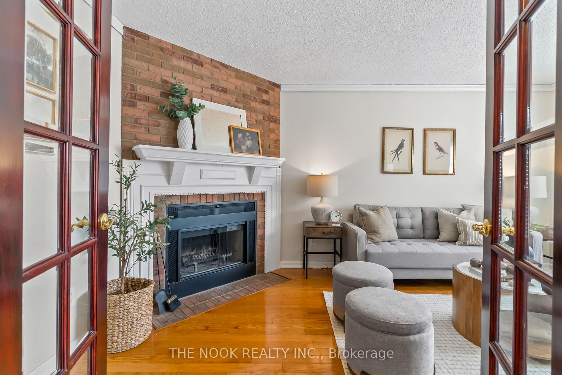 Photo 16 of 1090 Benton Crescent, Pickering, Liverpool — HOMEH