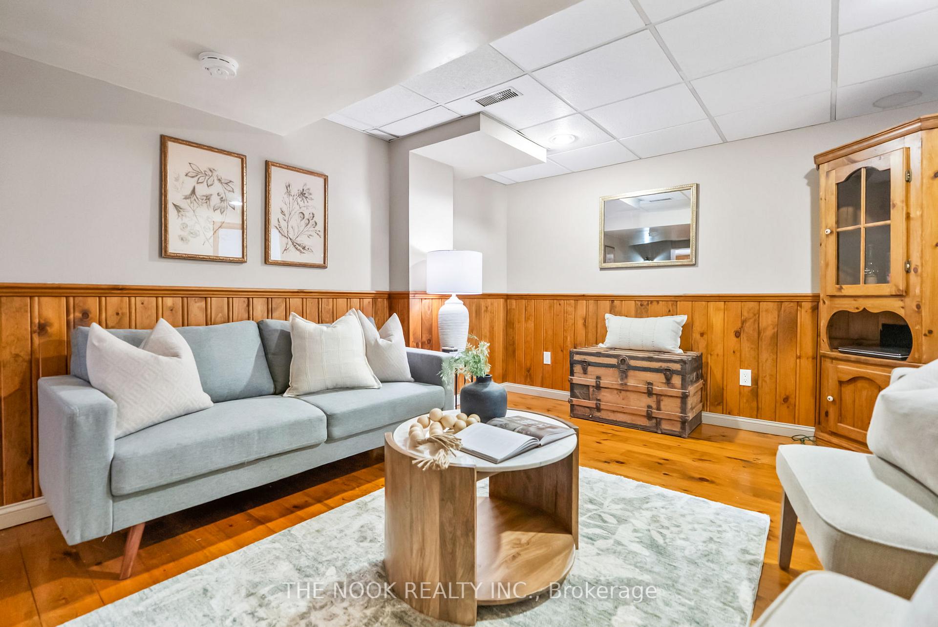 Photo 32 of 1090 Benton Crescent, Pickering, Liverpool — HOMEH