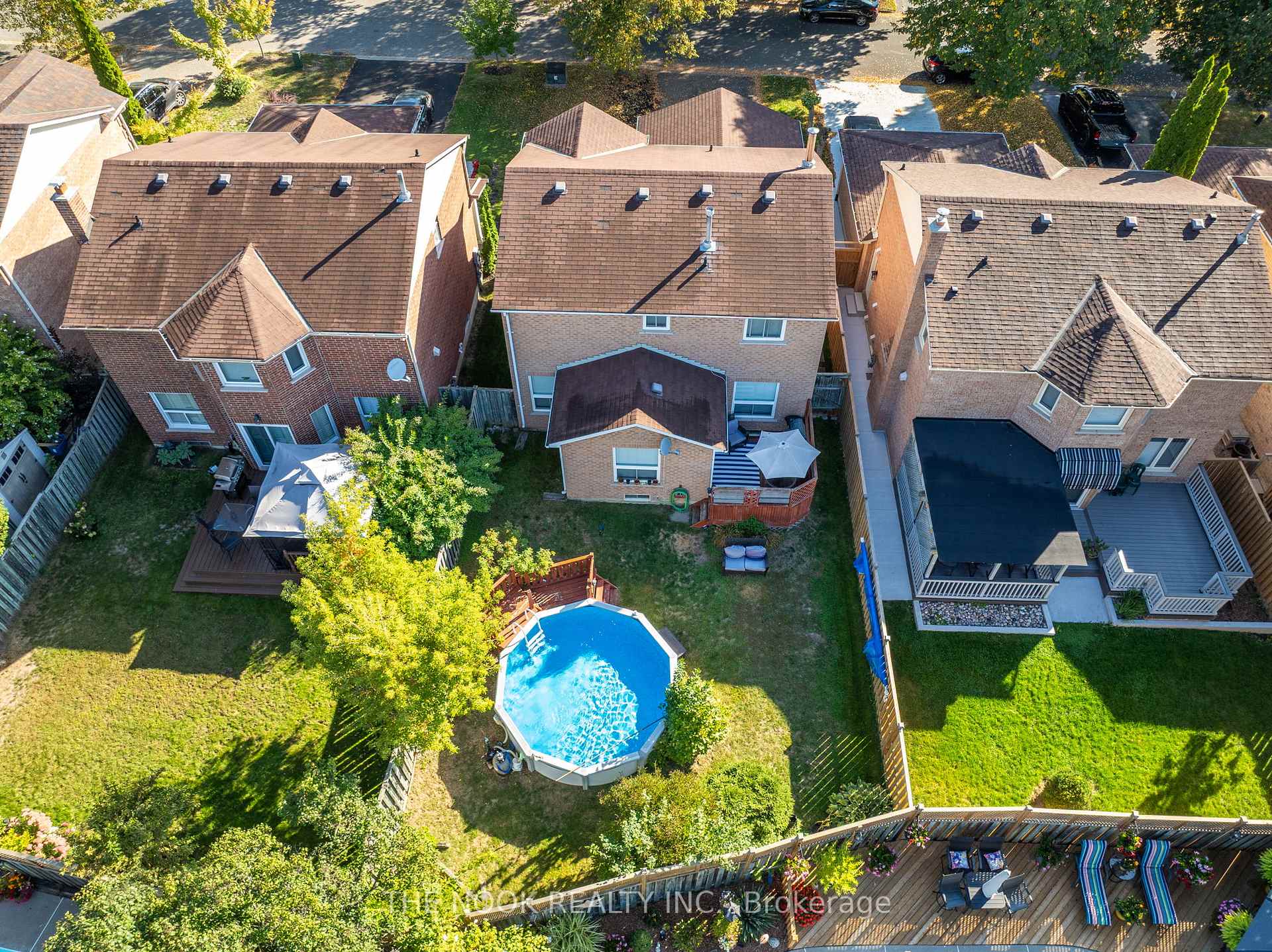 Photo 39 of 1090 Benton Crescent, Pickering, Liverpool — HOMEH