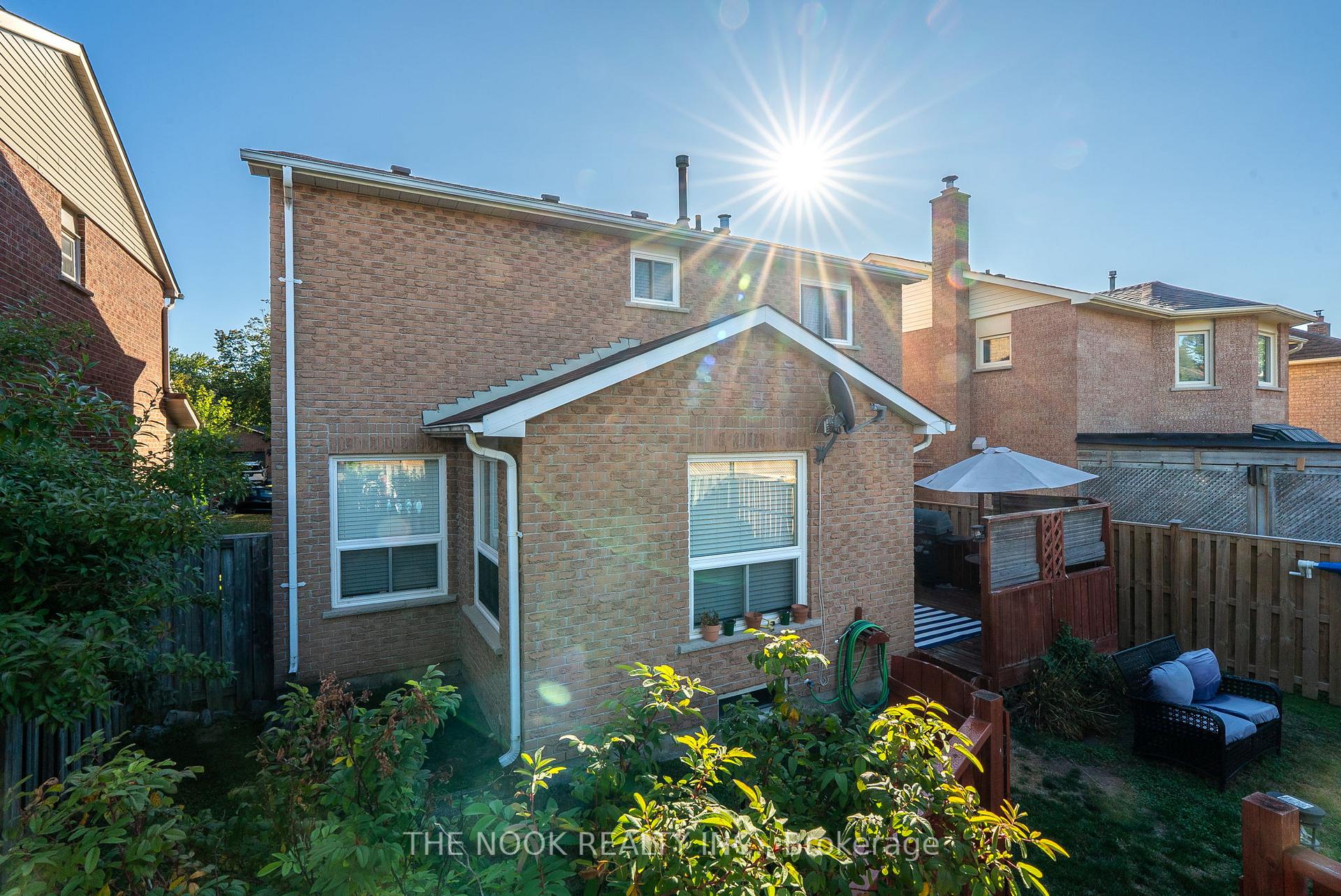 Photo 44 of 1090 Benton Crescent, Pickering, Liverpool — HOMEH