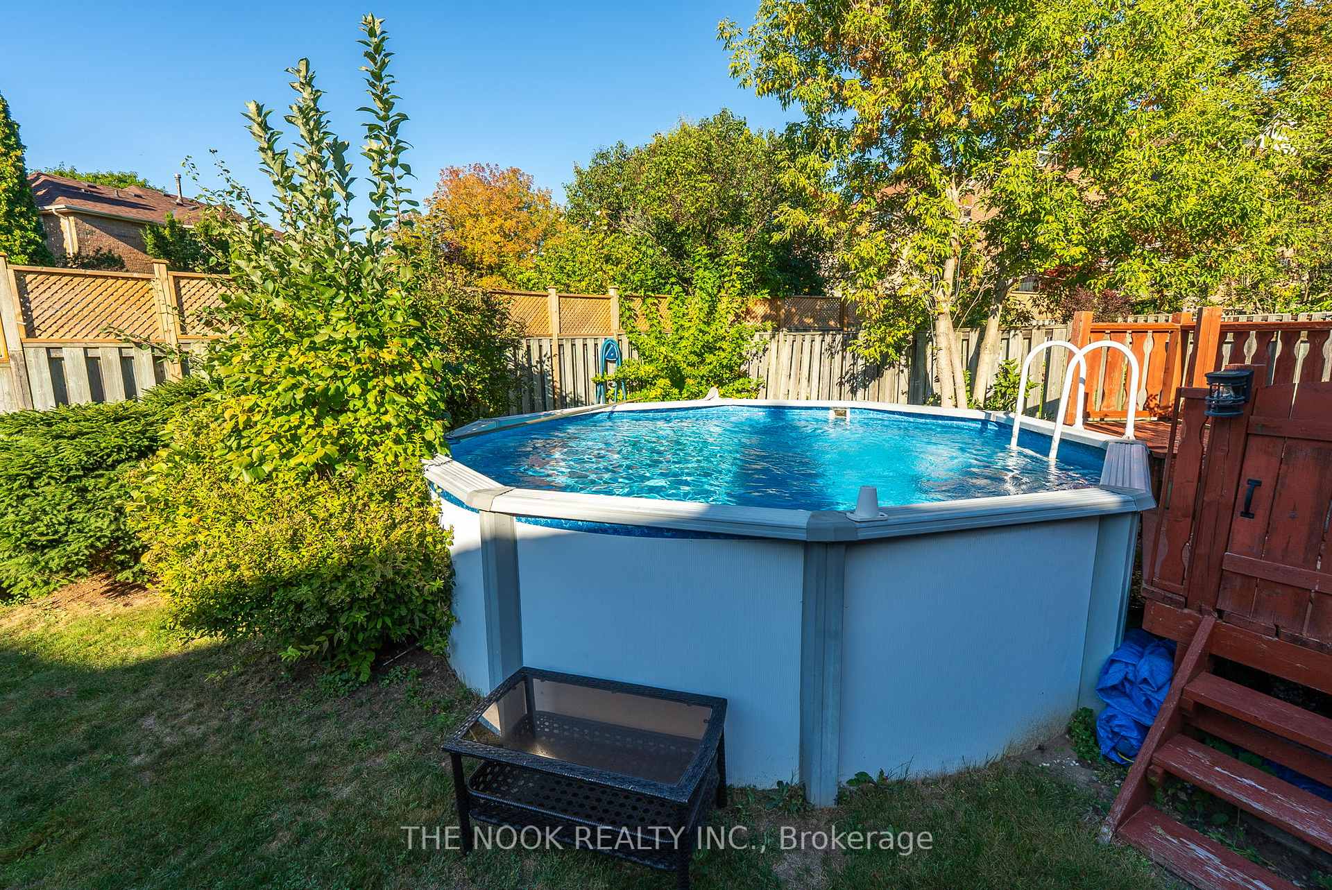 Photo 48 of 1090 Benton Crescent, Pickering, Liverpool — HOMEH
