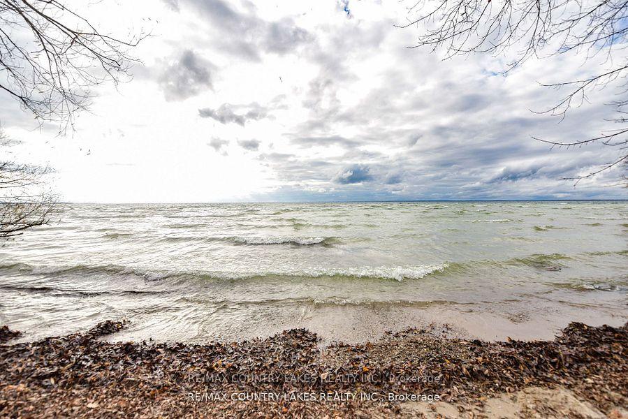 Photo 17 of 2102 Lakeshore Drive, Ramara, Brechin — HOMEH