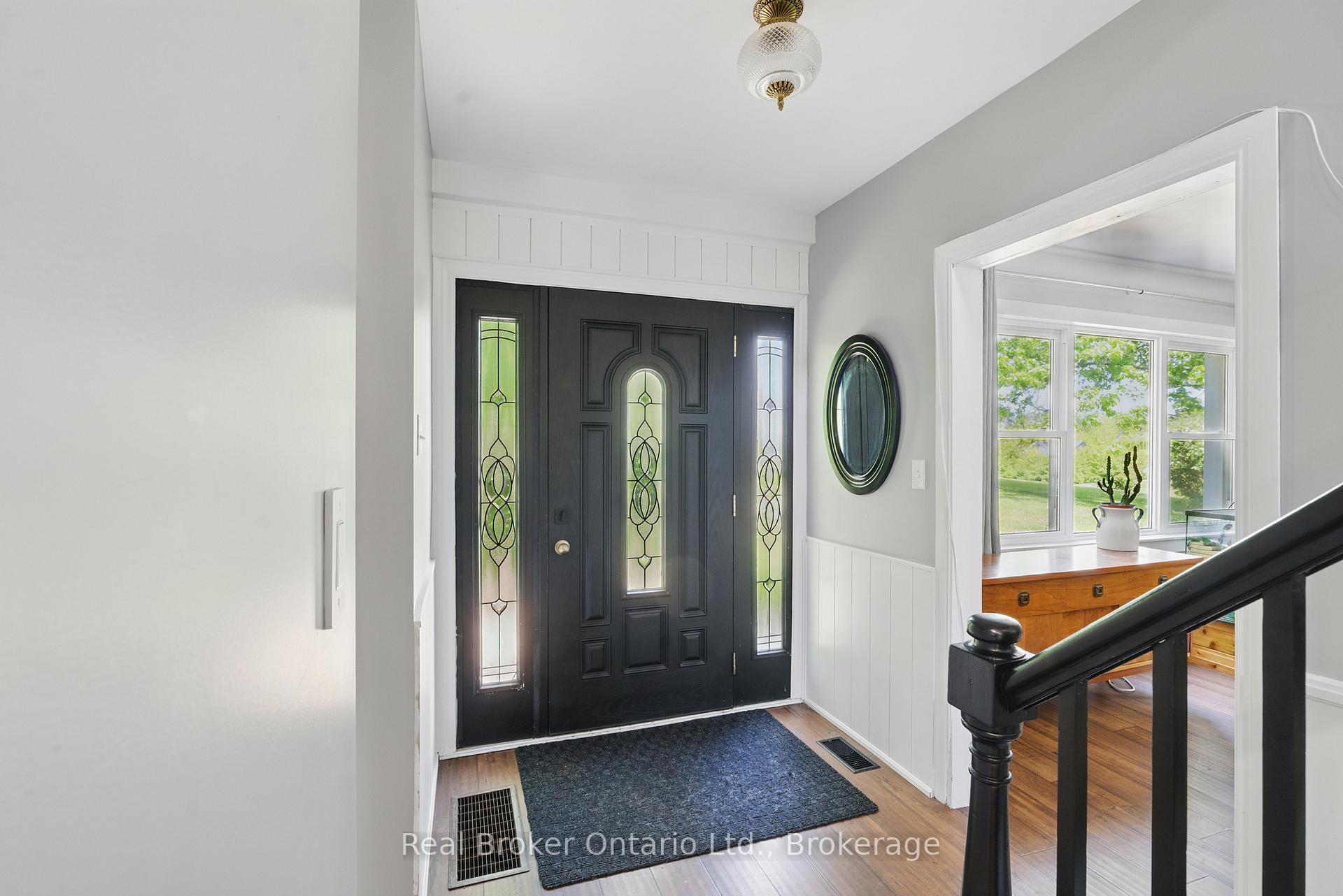 Photo 5 of 7007 Wellington Rd 34, Puslinch, Crieff/Aikensville/Killean — HOMEH