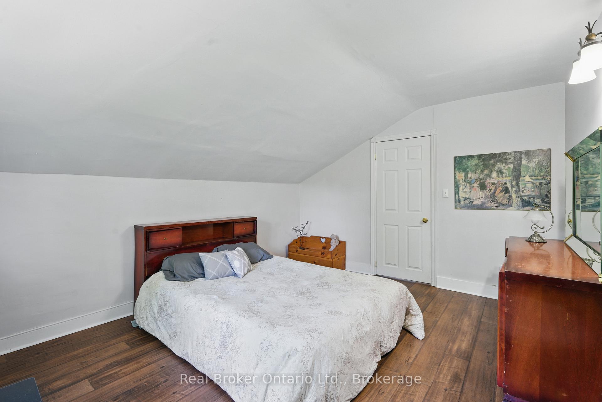Photo 21 of 7007 Wellington Rd 34, Puslinch, Crieff/Aikensville/Killean — HOMEH