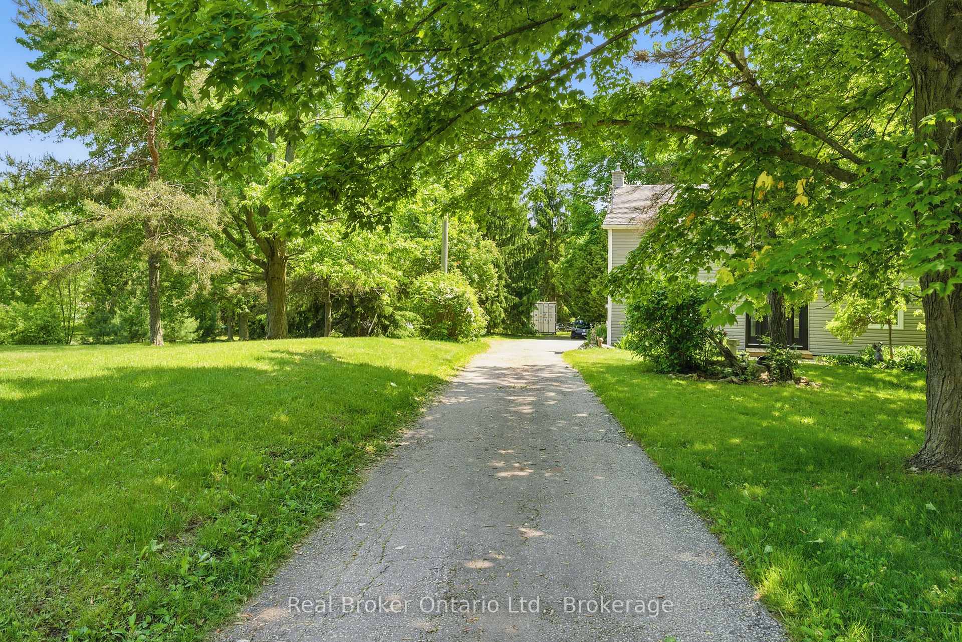 Photo 40 of 7007 Wellington Rd 34, Puslinch, Crieff/Aikensville/Killean — HOMEH