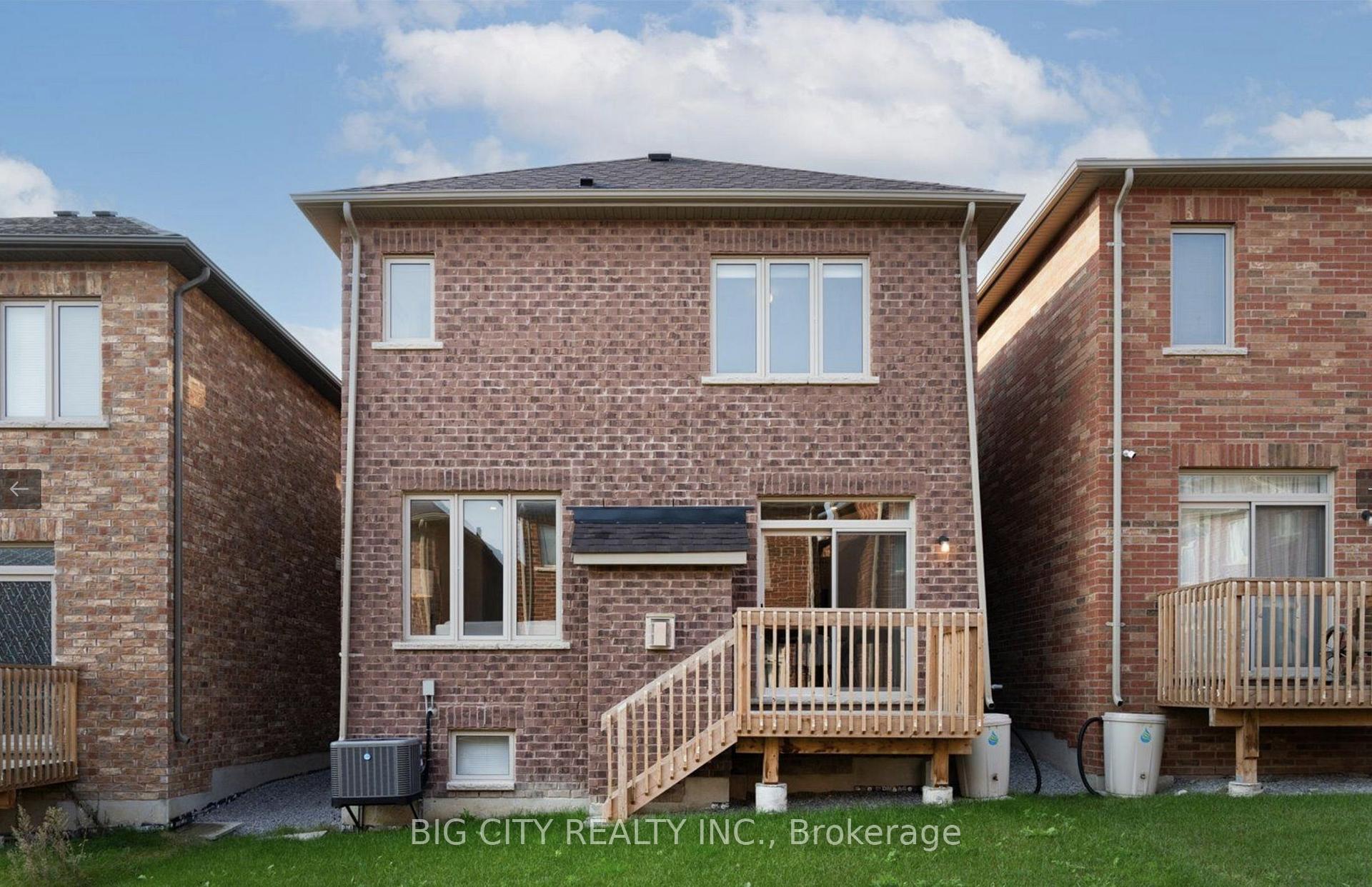 Photo 8 of 1192 Enchanted Crescent, Pickering, Rural Pickering — HOMEH
