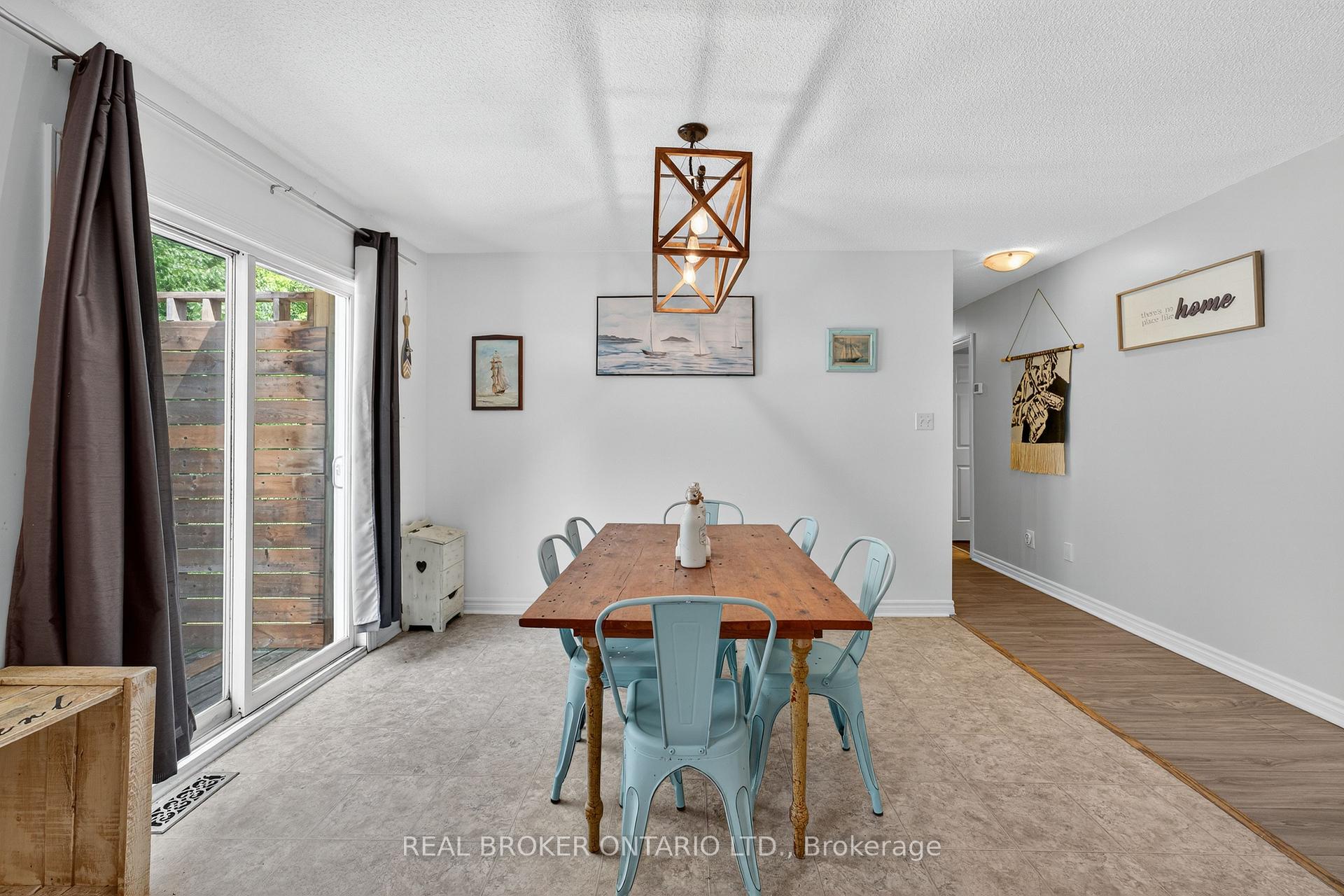 Photo 10 of 7935 Park Lane Crescent, Ramara, Rural Ramara — HOMEH