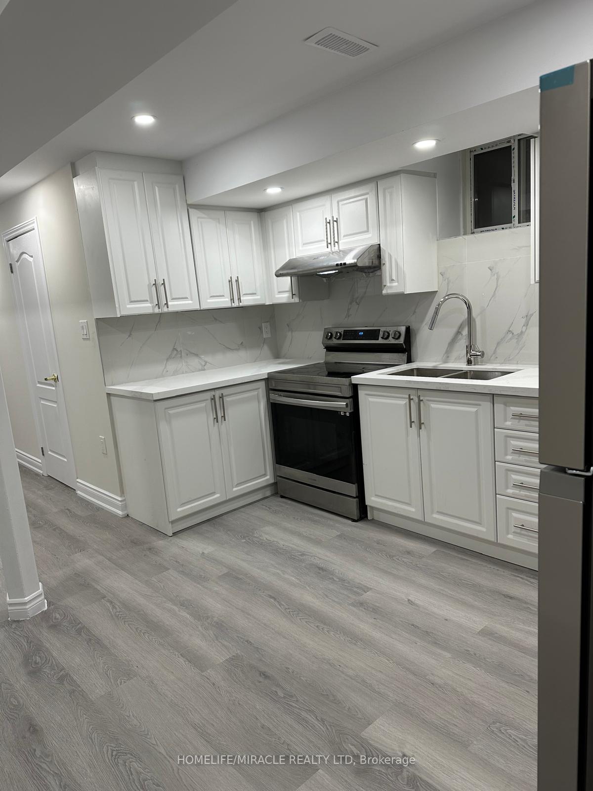 Photo 3 of 468 Landsborough Avenue, Milton, Scott — HOMEH