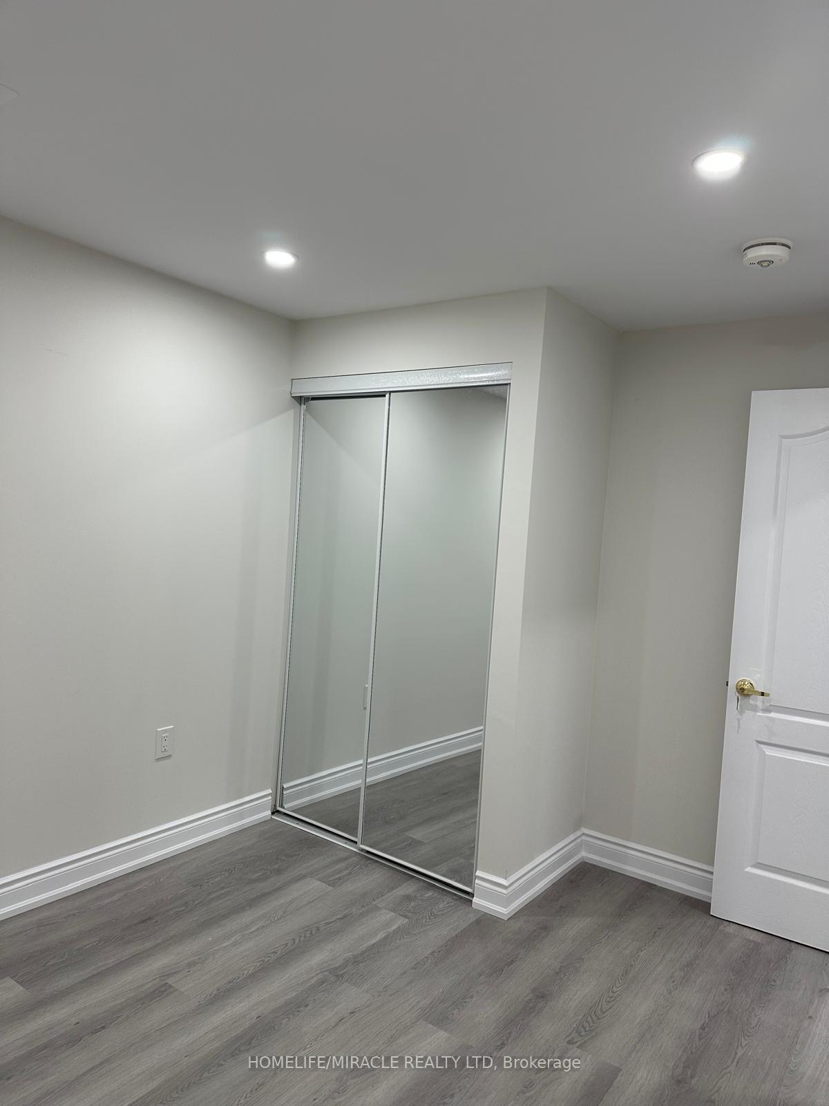 Photo 6 of 468 Landsborough Avenue, Milton, Scott — HOMEH