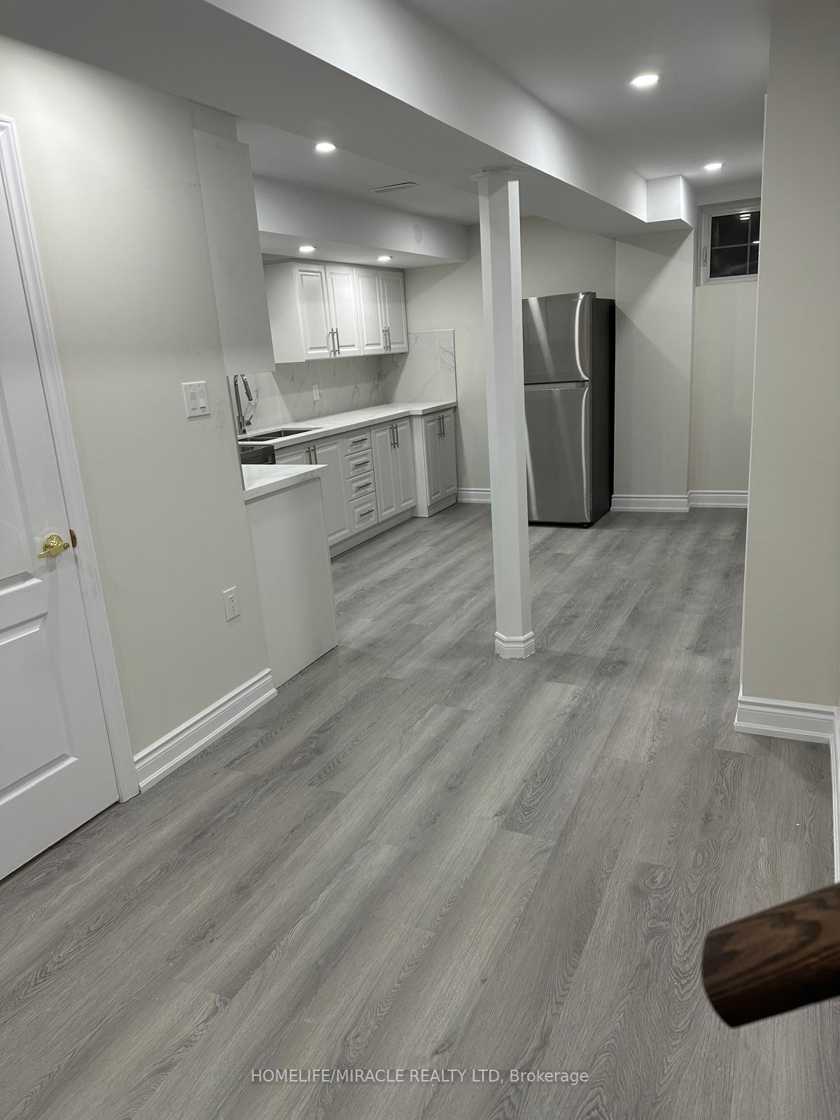 Photo 9 of 468 Landsborough Avenue, Milton, Scott — HOMEH