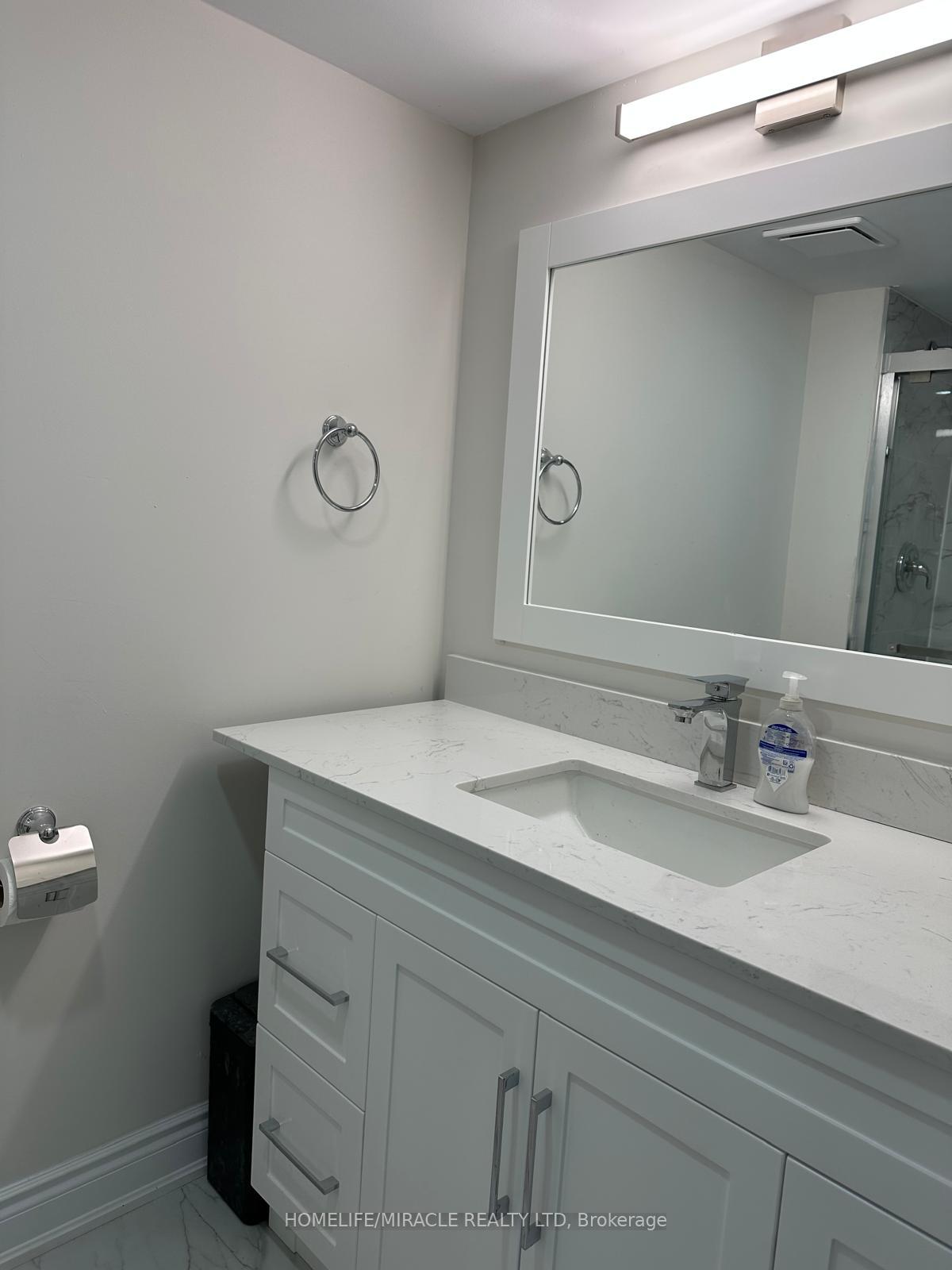 Photo 13 of 468 Landsborough Avenue, Milton, Scott — HOMEH