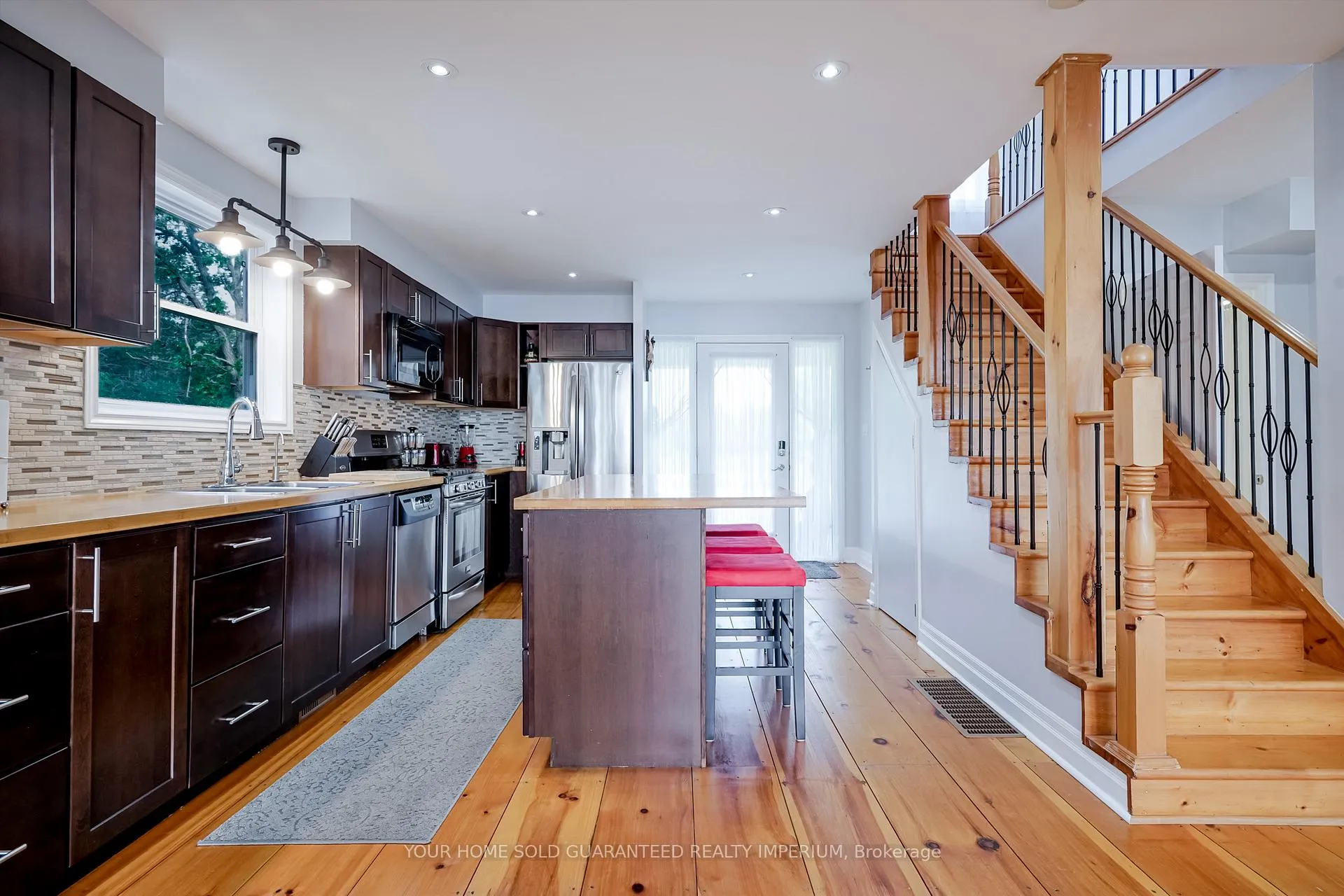 Photo 6 of 2491 County Road 15, Prince Edward County, Sophiasburg Ward — HOMEH