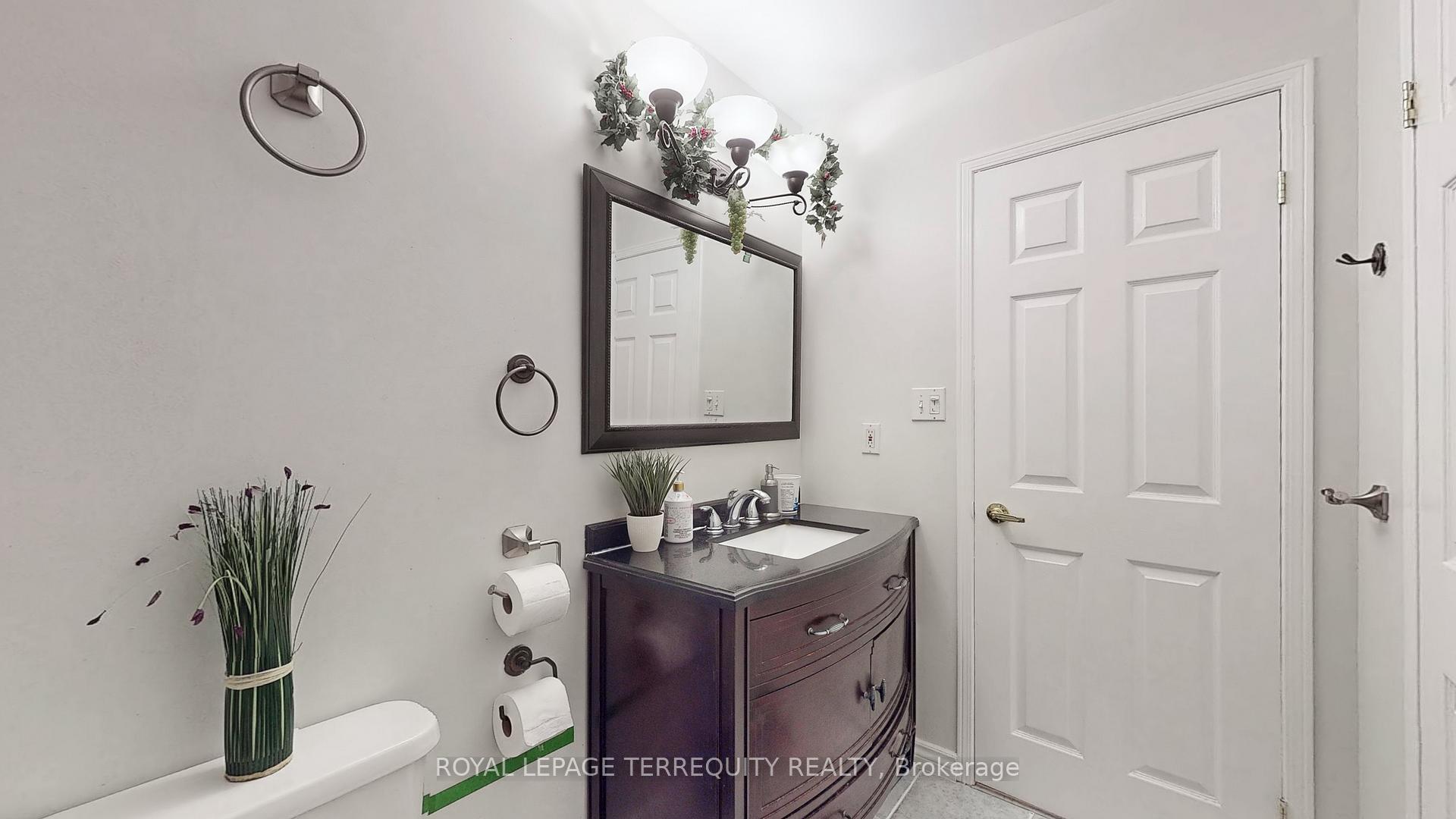 Photo 24 of 101 Cottingham Crescent, Oshawa, Farewell — HOMEH