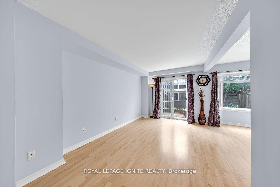 Photo 18 of 2156 Duberry Drive, Pickering, Brock Ridge — HOMEH