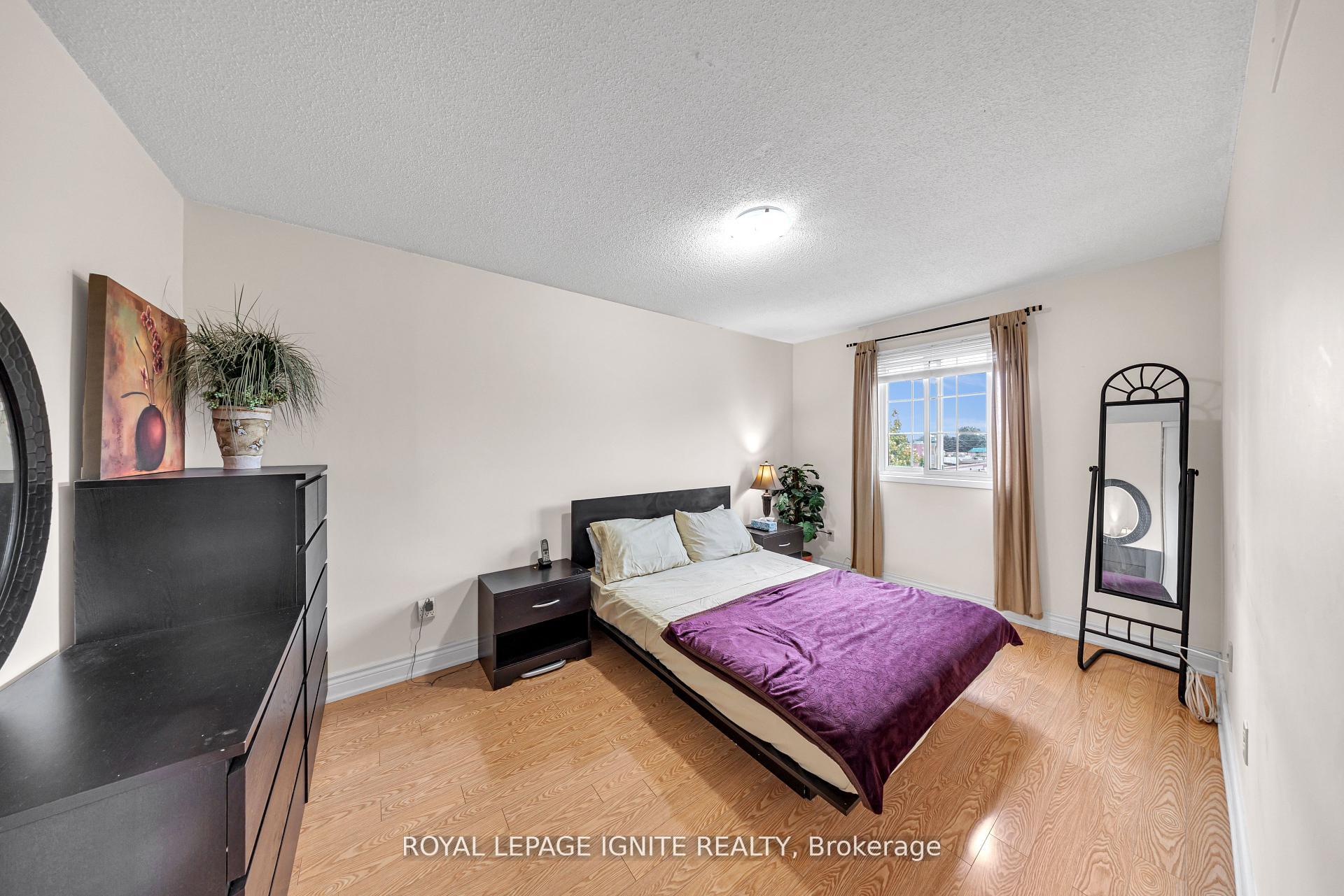 Photo 26 of 2156 Duberry Drive, Pickering, Brock Ridge — HOMEH