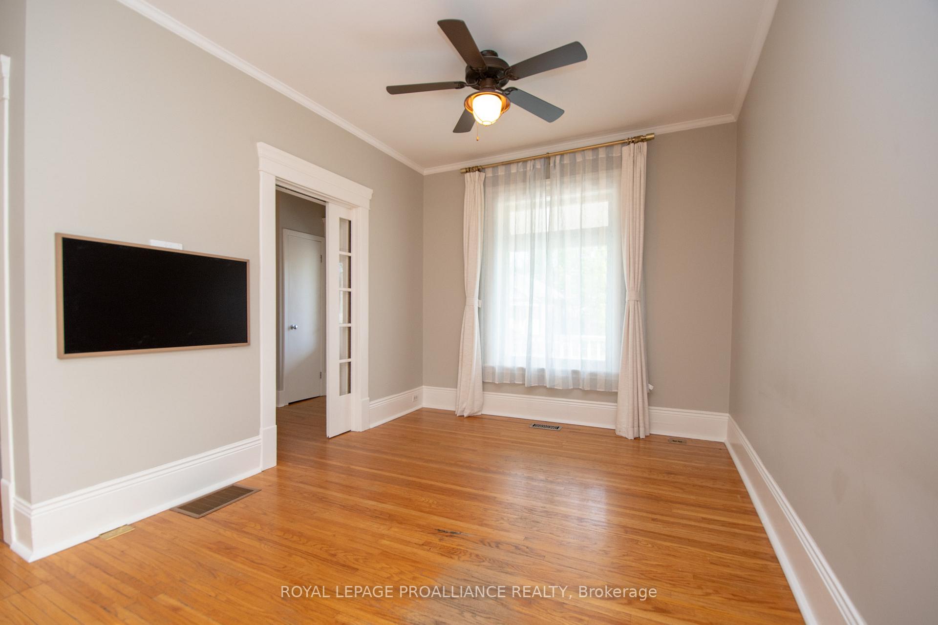 Photo 11 of 237 Prince Street, Peterborough, Town Ward 3 — HOMEH