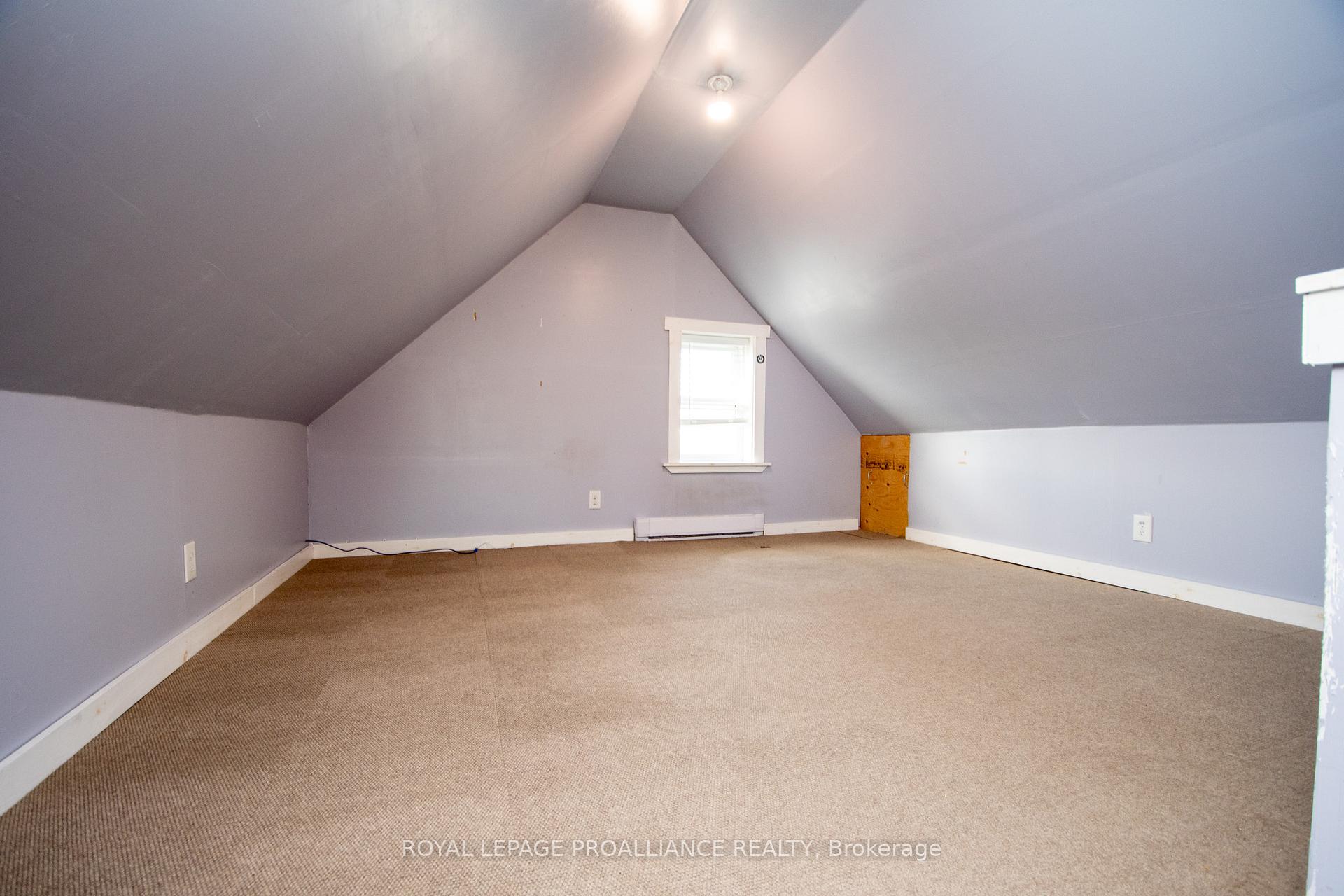 Photo 33 of 237 Prince Street, Peterborough, Town Ward 3 — HOMEH