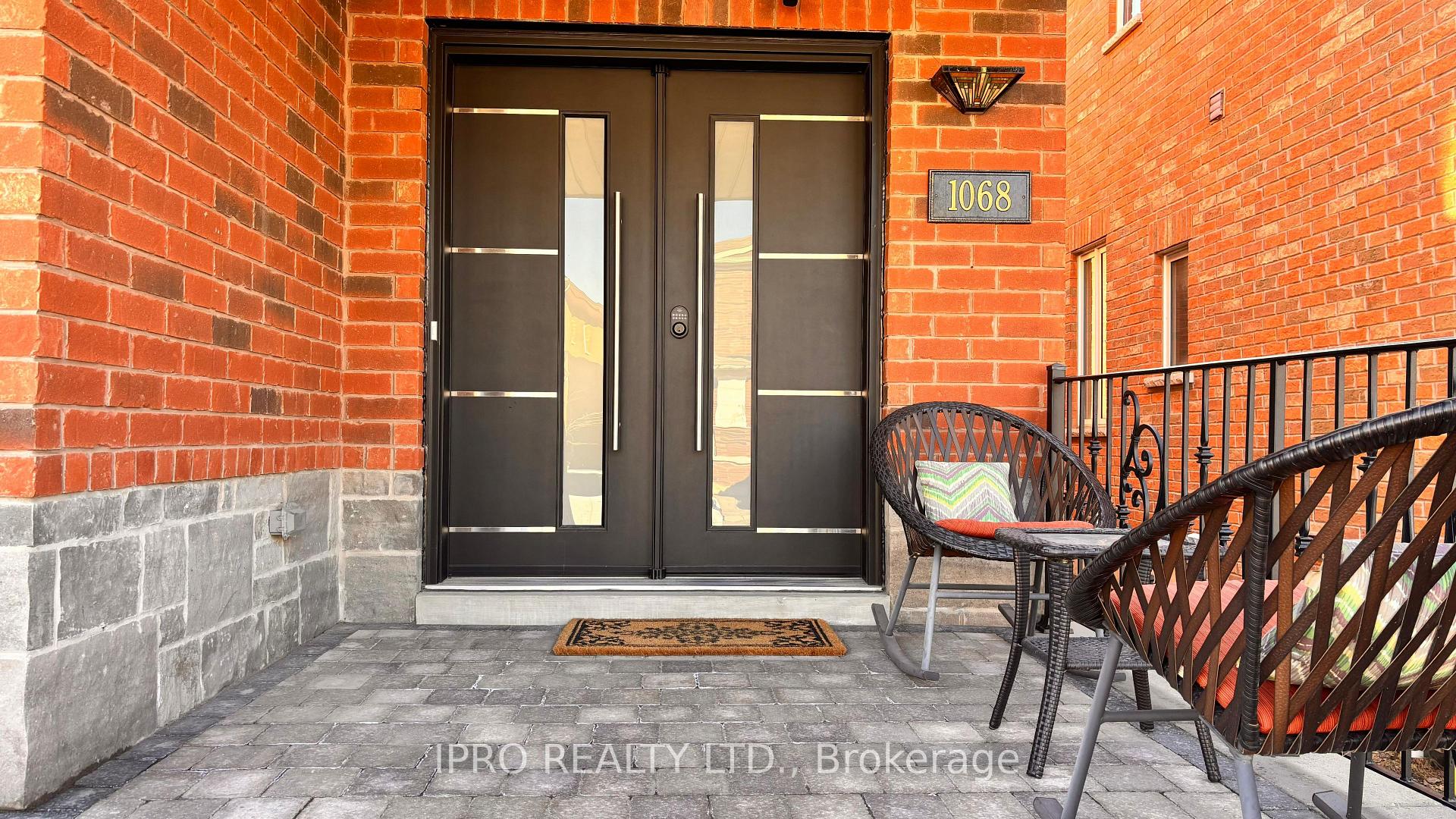 Photo 4 of 1068 Job Crescent, Milton, Harrison — HOMEH