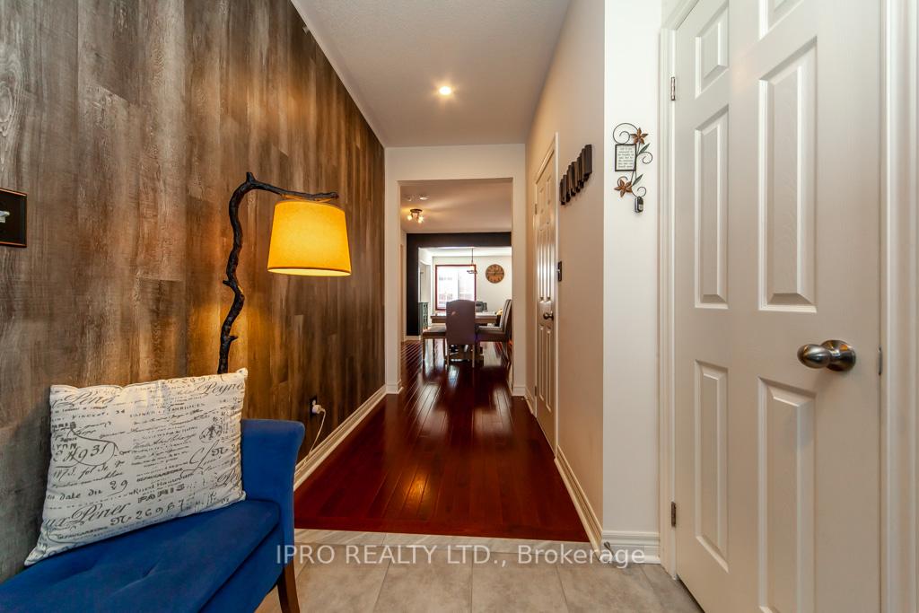 Photo 6 of 1068 Job Crescent, Milton, Harrison — HOMEH