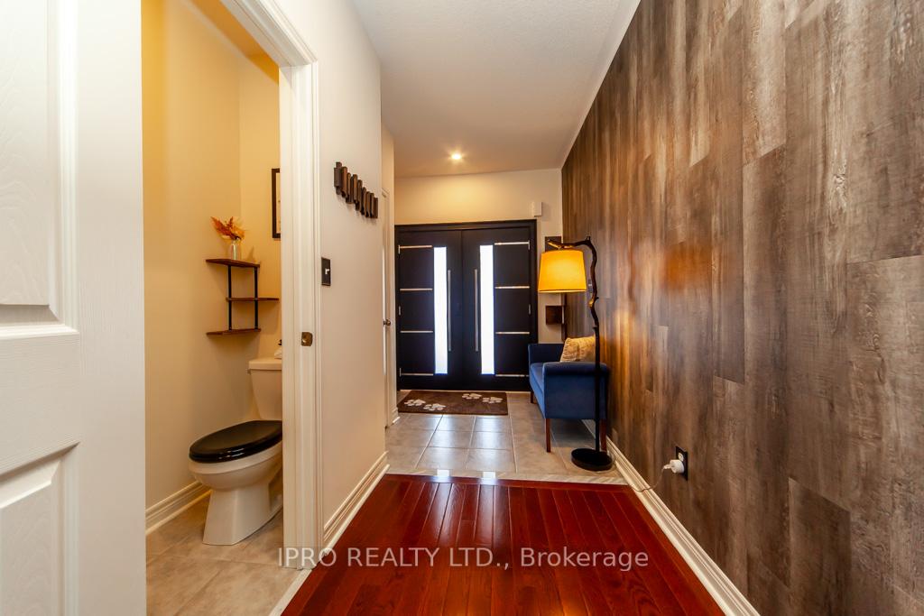 Photo 7 of 1068 Job Crescent, Milton, Harrison — HOMEH
