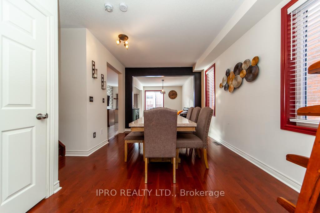 Photo 9 of 1068 Job Crescent, Milton, Harrison — HOMEH