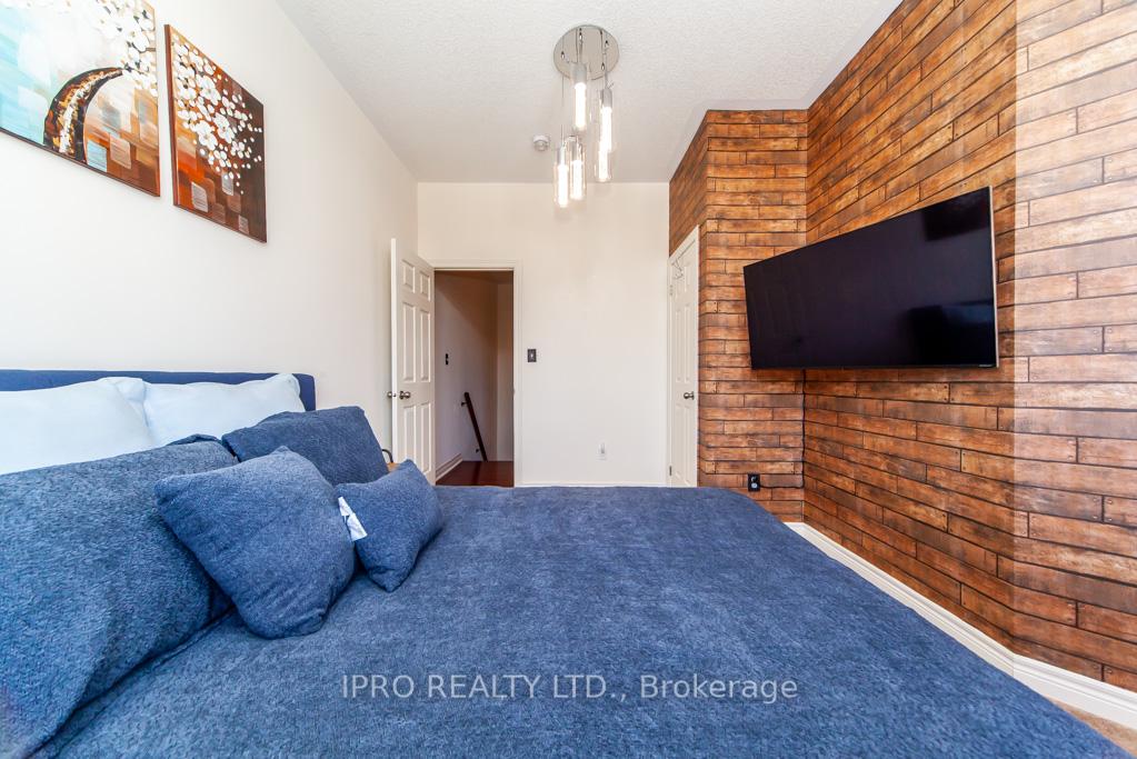 Photo 26 of 1068 Job Crescent, Milton, Harrison — HOMEH