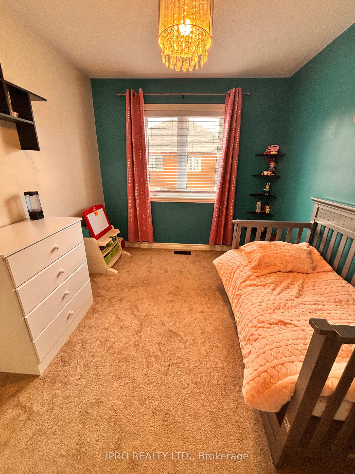 Photo 36 of 1068 Job Crescent, Milton, Harrison — HOMEH