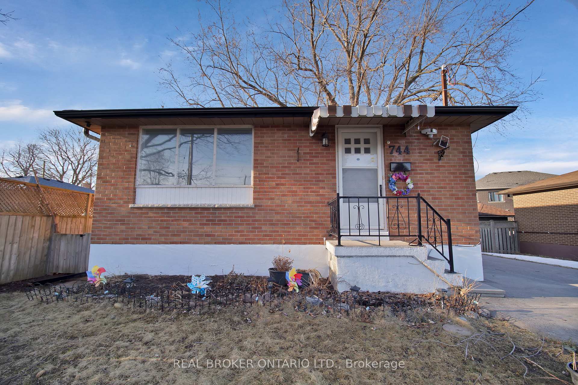 Front of Unit Main, 744 Olive Avenue
