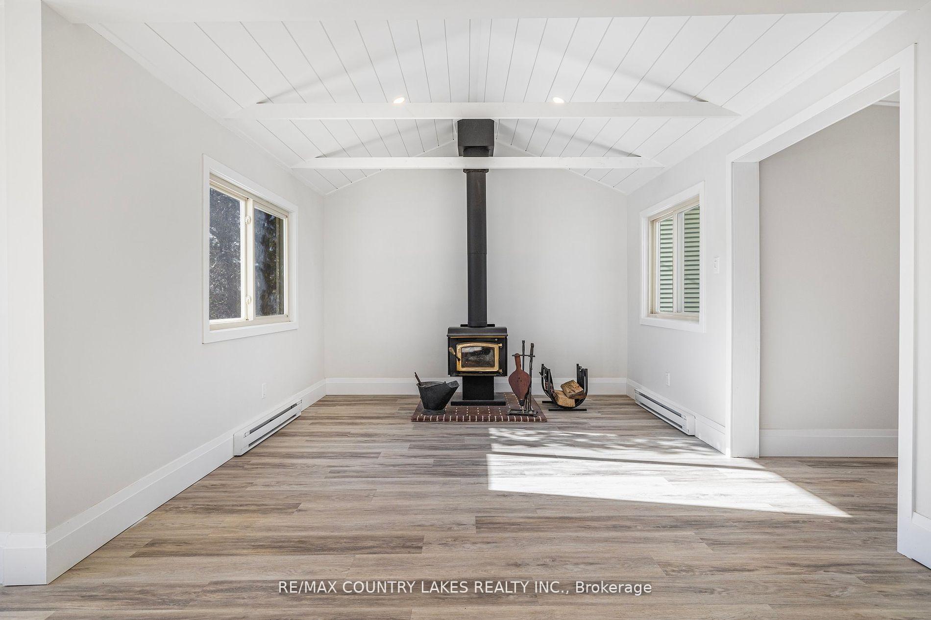 Photo 7 of 10 Ridge Avenue, Ramara, Brechin — HOMEH