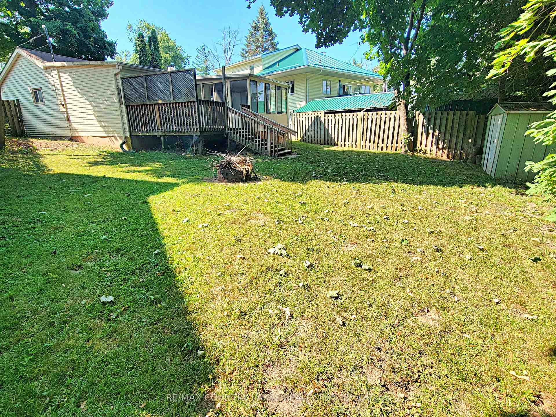 Photo 25 of 10 Ridge Avenue, Ramara, Brechin — HOMEH