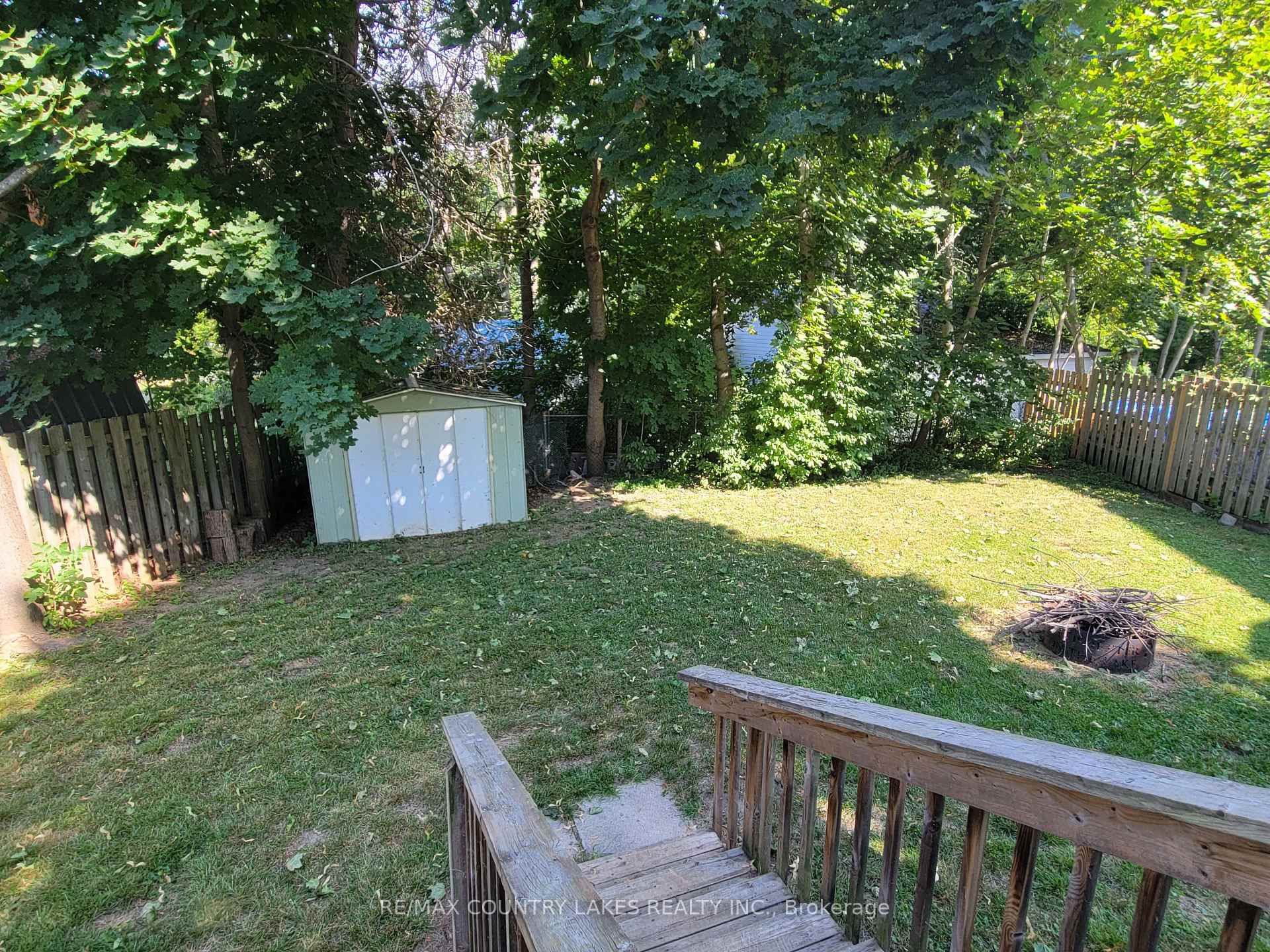 Photo 28 of 10 Ridge Avenue, Ramara, Brechin — HOMEH