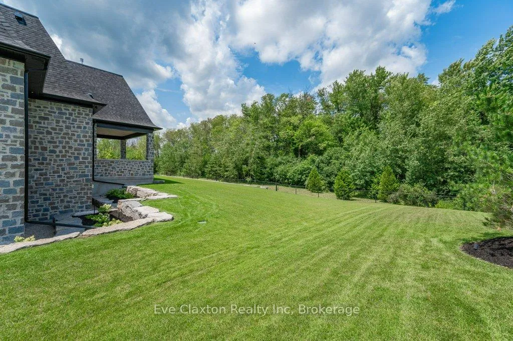 Photo 44 of 149 Heritage Lake Drive, Puslinch, Crieff/Aikensville/Killean — HOMEH