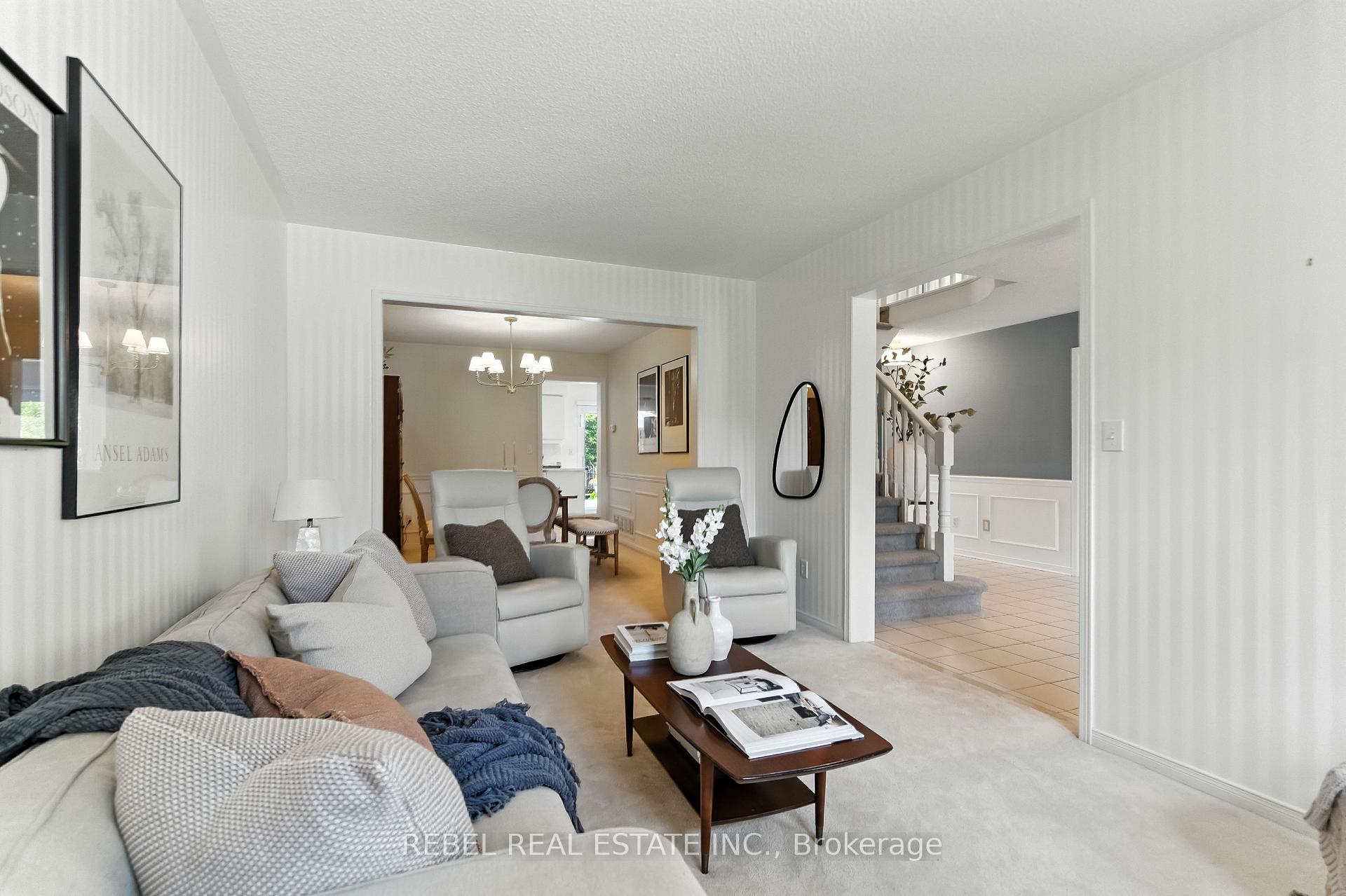 Photo 1 of 696 Atwood Crescent, Pickering, West Shore — HOMEH