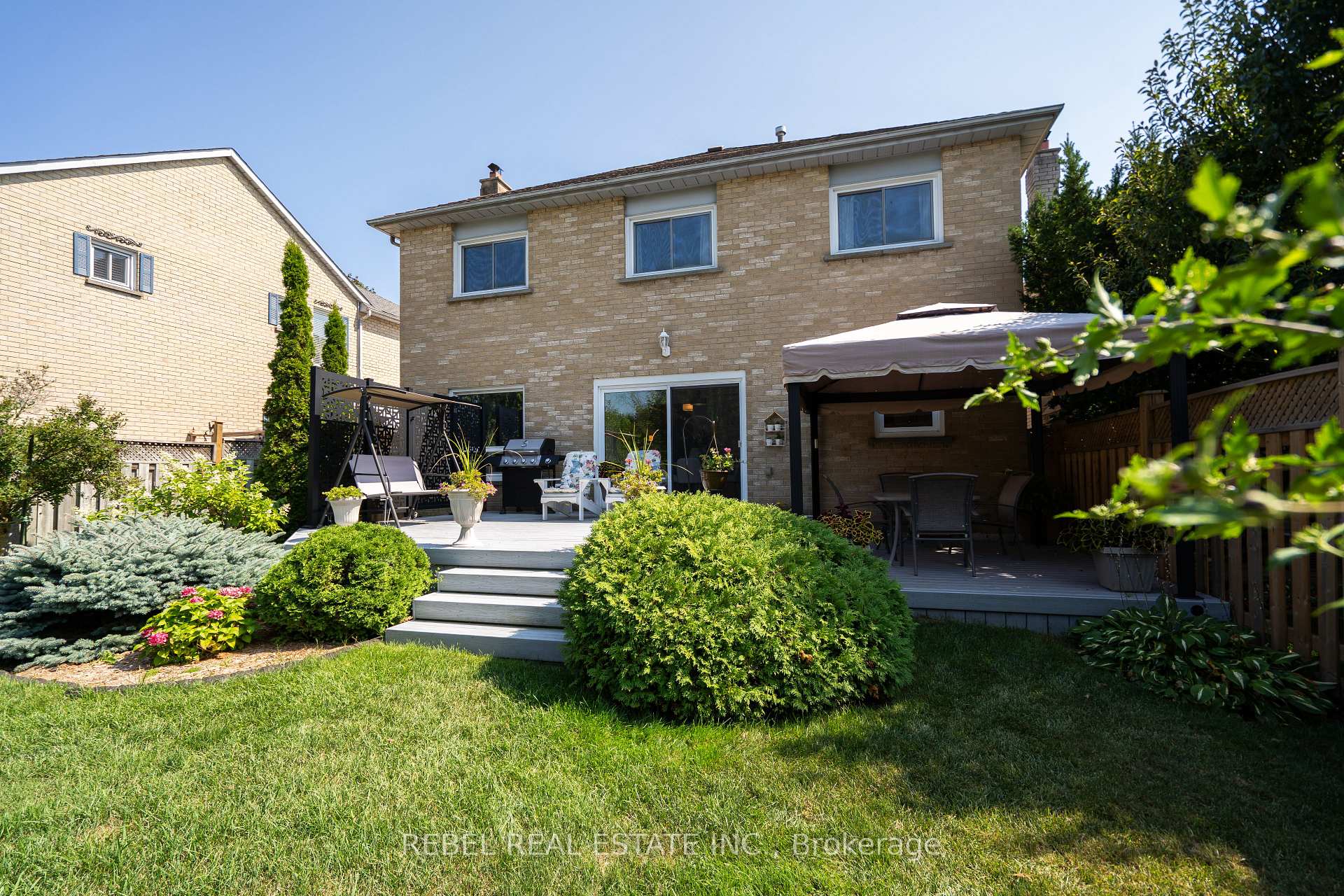 Photo 21 of 696 Atwood Crescent, Pickering, West Shore — HOMEH