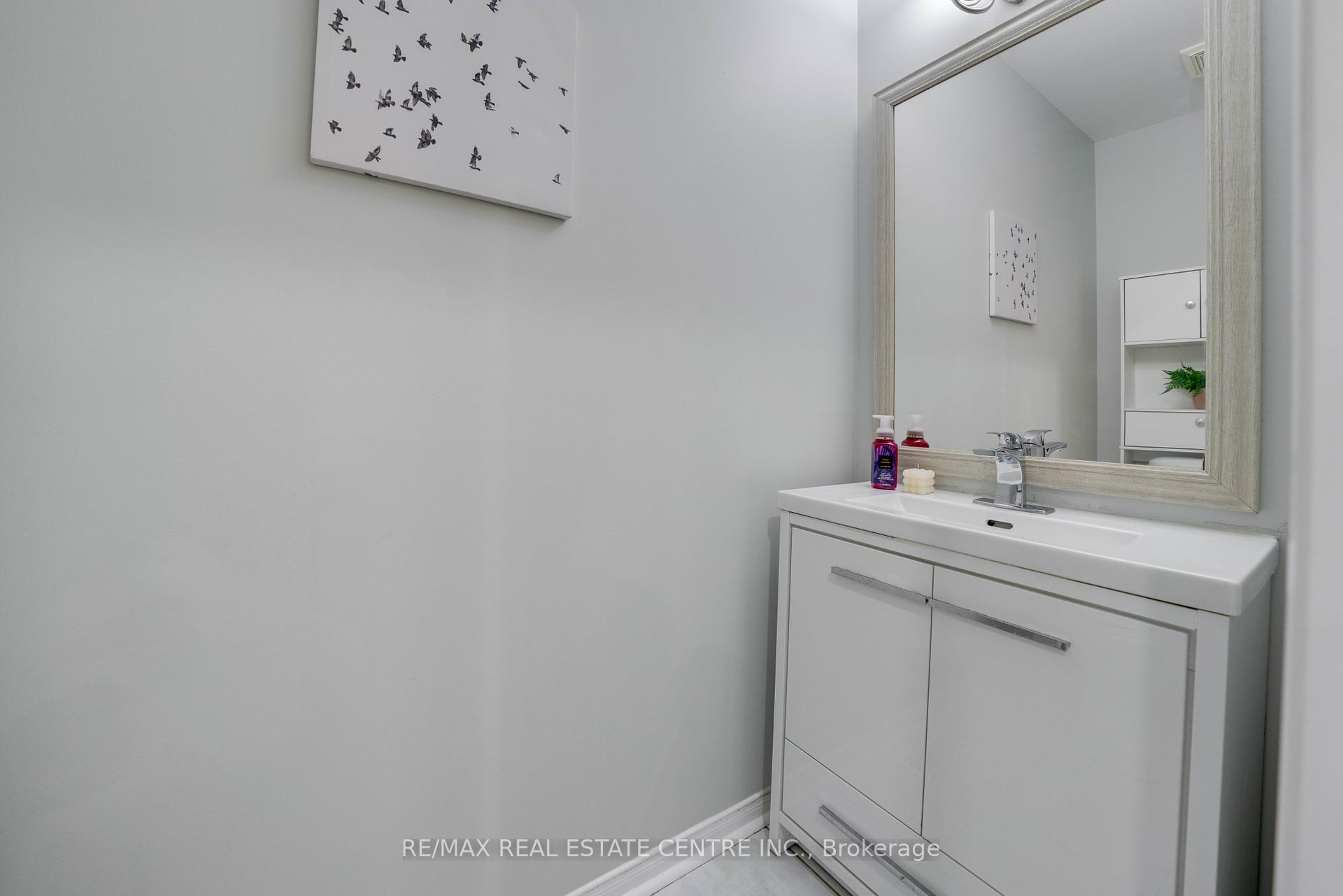 Photo 12 of 27 Coates Drive, Milton, Dempsey — HOMEH