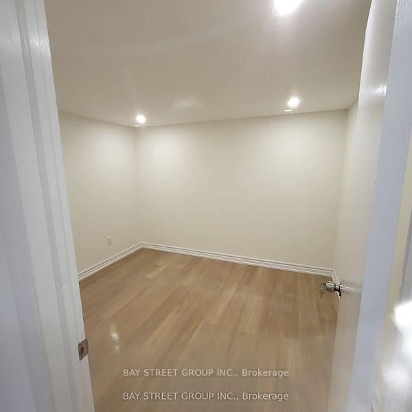 Photo 25 of Unit Unit 2, 892 Carnaby Crescent, Oshawa, Centennial — HOMEH
