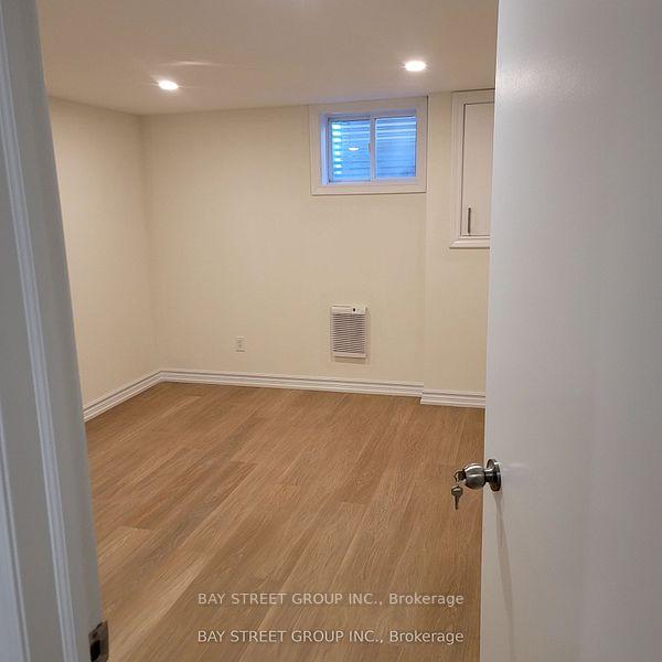 Photo 29 of Unit Unit 2, 892 Carnaby Crescent, Oshawa, Centennial — HOMEH