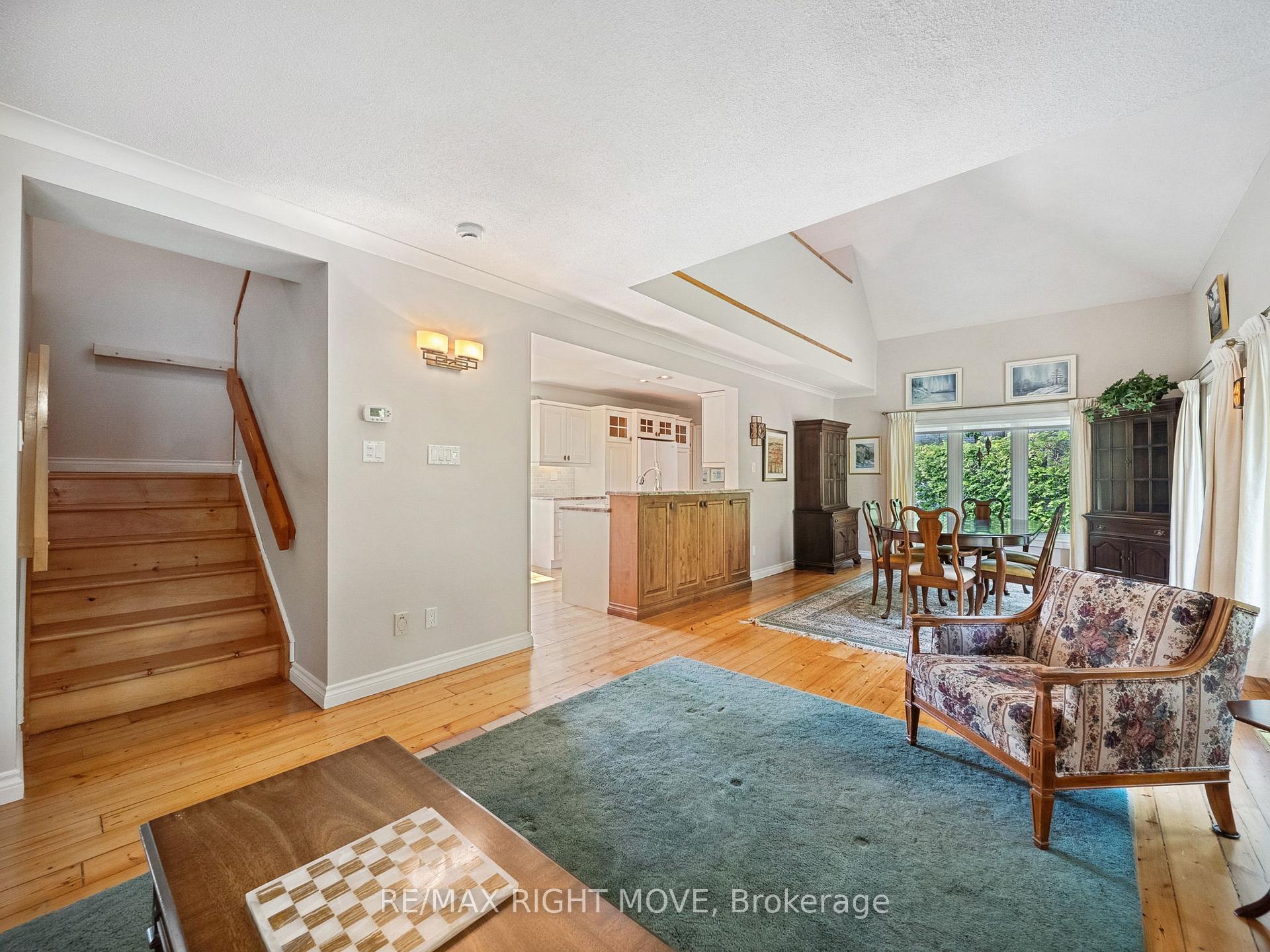 Photo 7 of 7736 Riverleigh Drive, Ramara, Rural Ramara — HOMEH