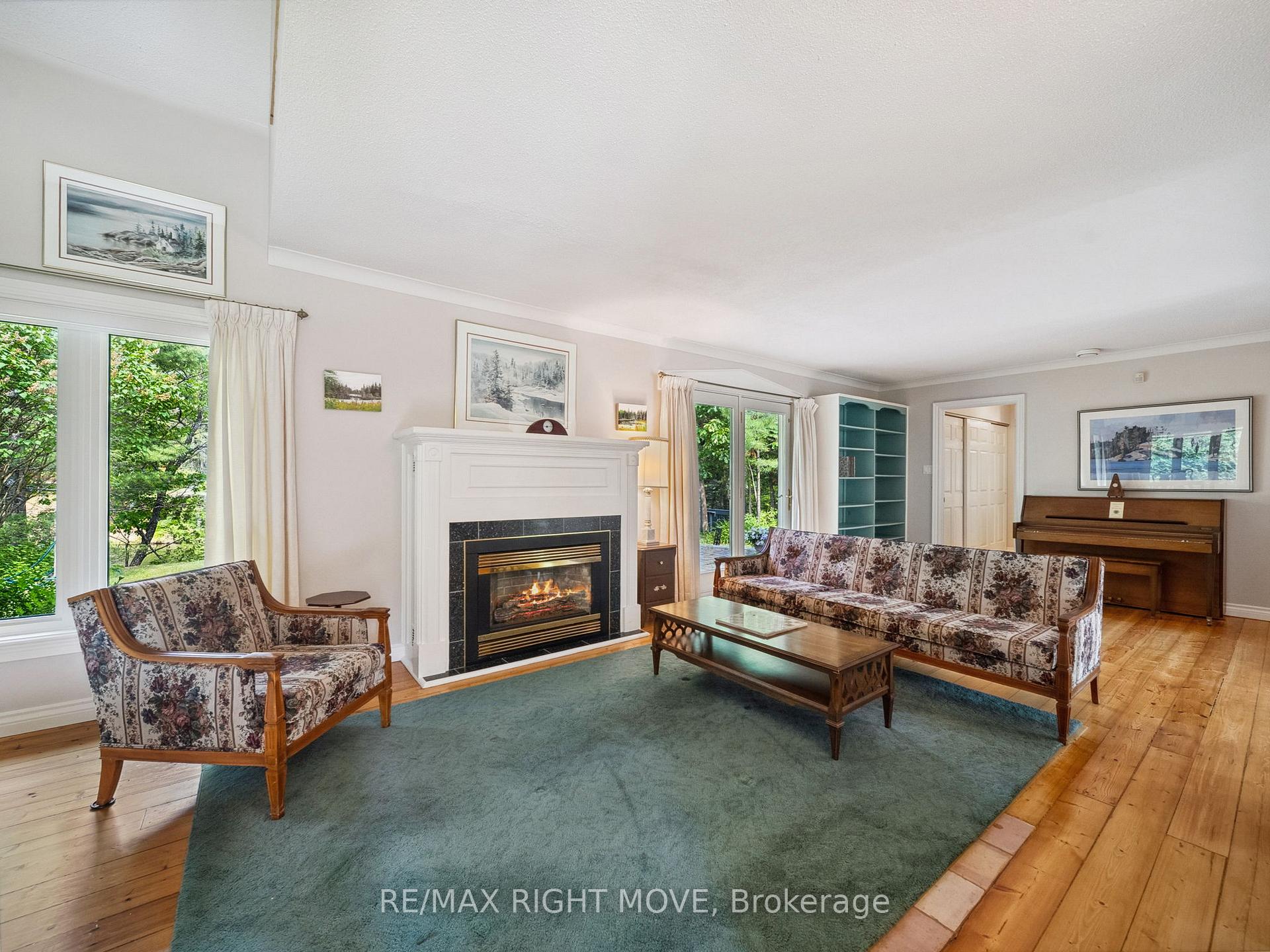 Photo 10 of 7736 Riverleigh Drive, Ramara, Rural Ramara — HOMEH